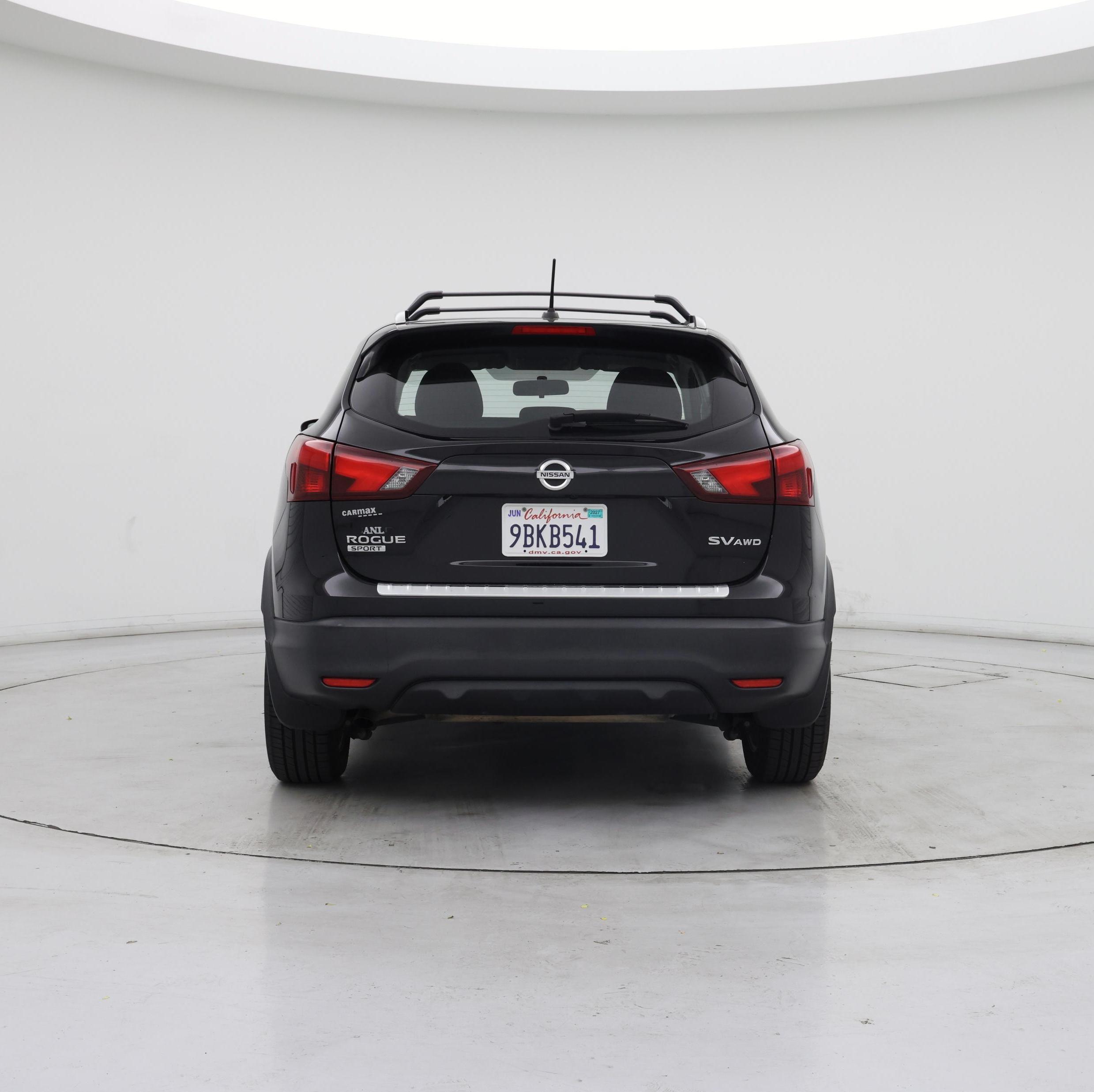 Thumbnail: 2018 Nissan Rogue Sport - 6