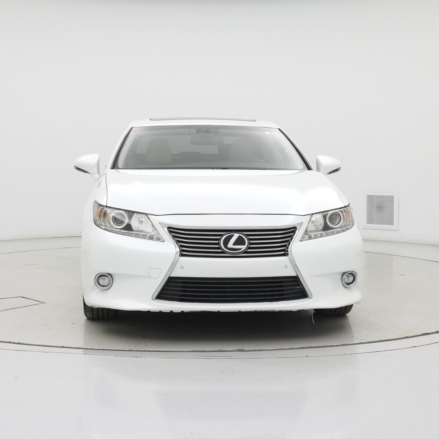 Thumbnail: 2014 Lexus ES - 5