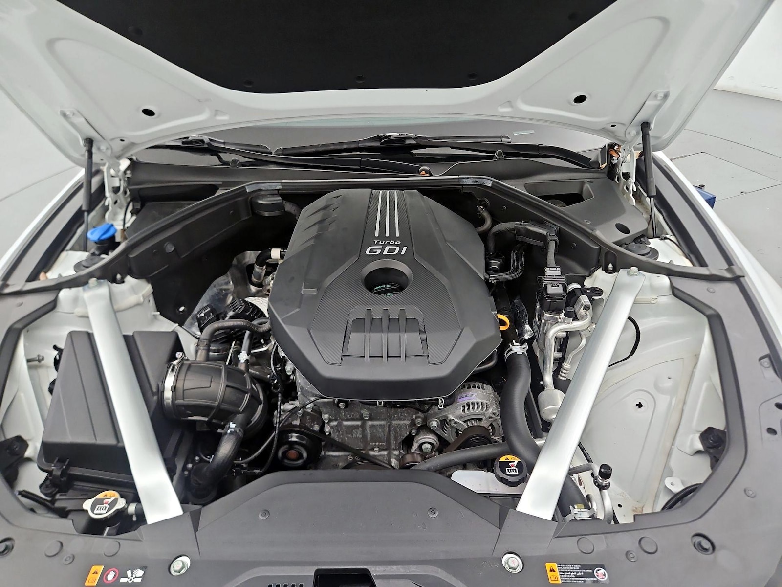 2023 GENESIS G70 Standard - Photo 22