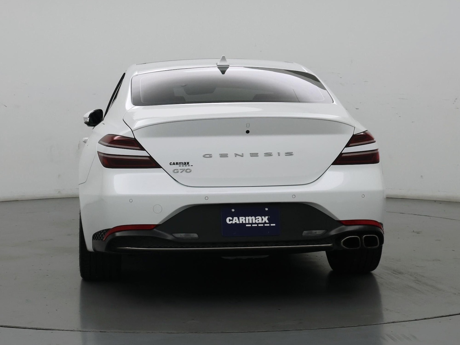 2023 GENESIS G70 Standard - Photo 7
