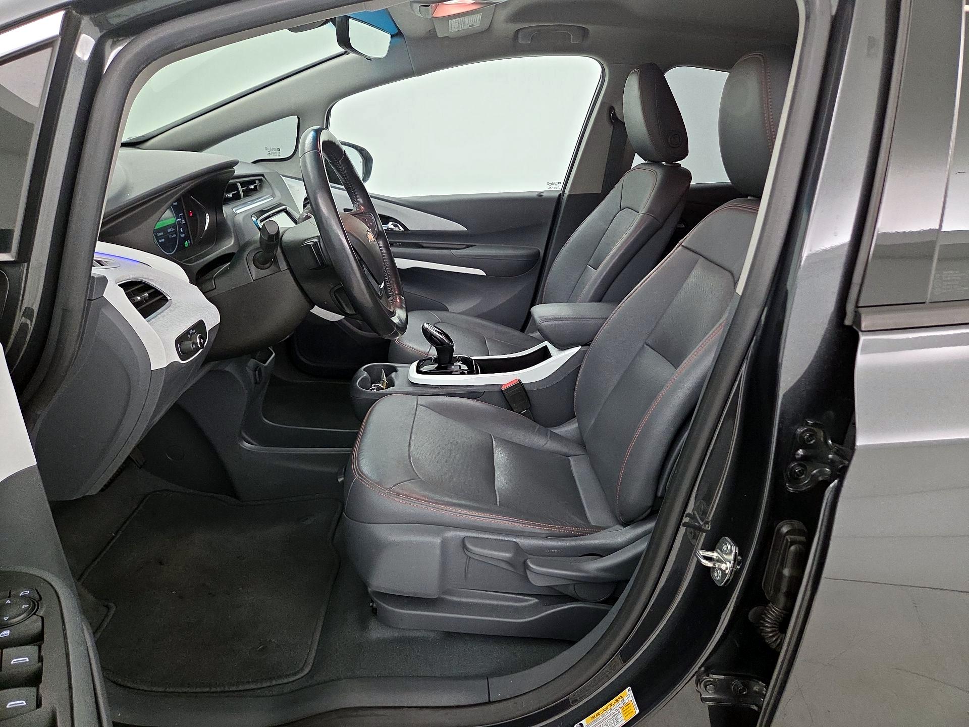 Thumbnail: 2021 Chevrolet Bolt EV - 11