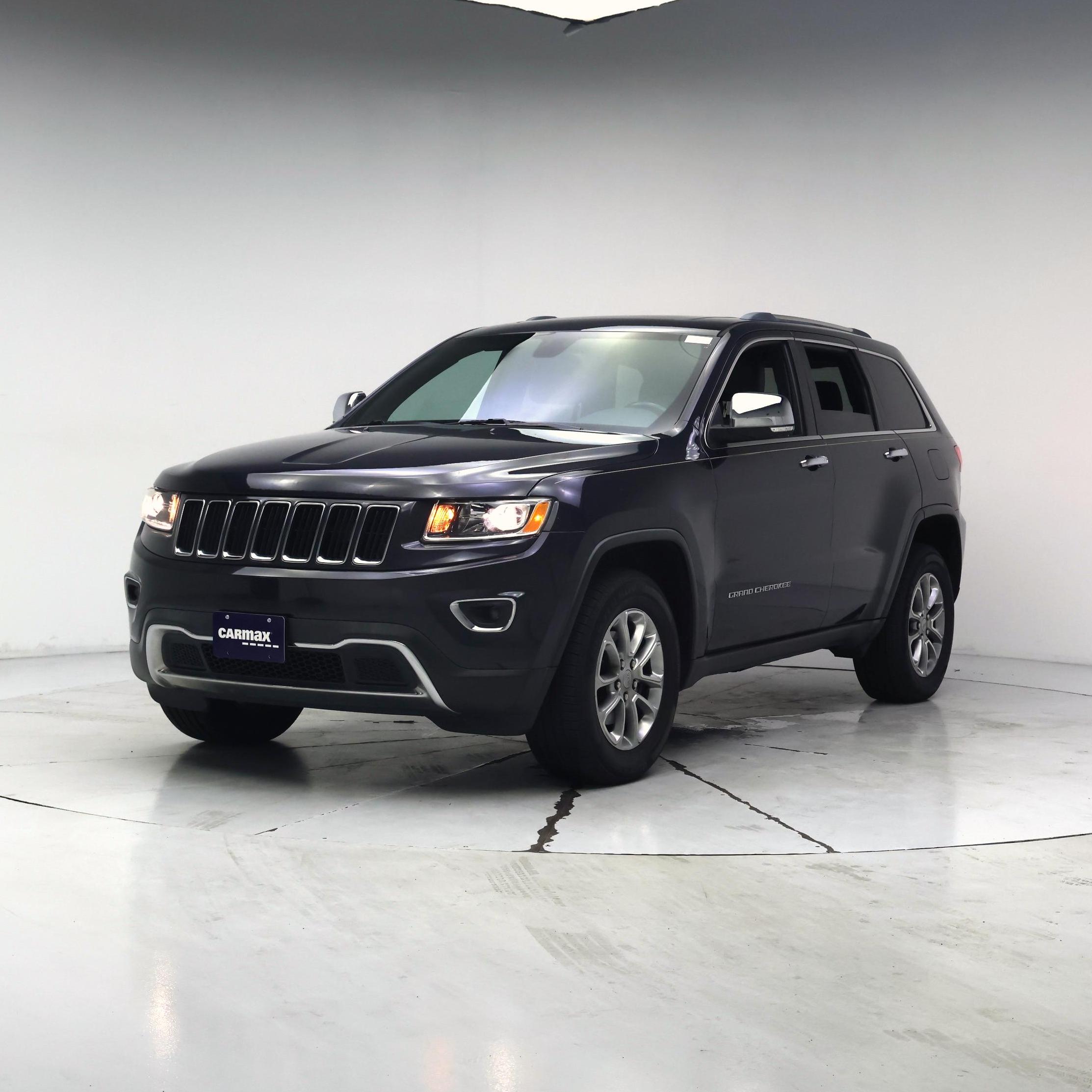 Thumbnail: 2015 Jeep Grand Cherokee - 4