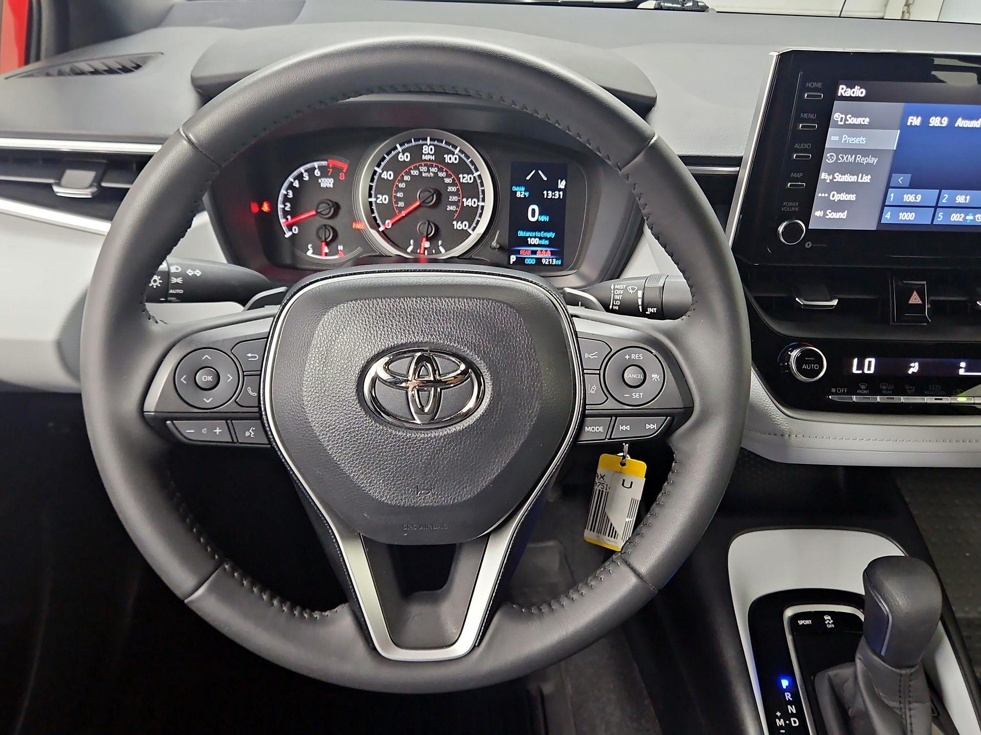 Thumbnail: 2021 Toyota Corolla - 10