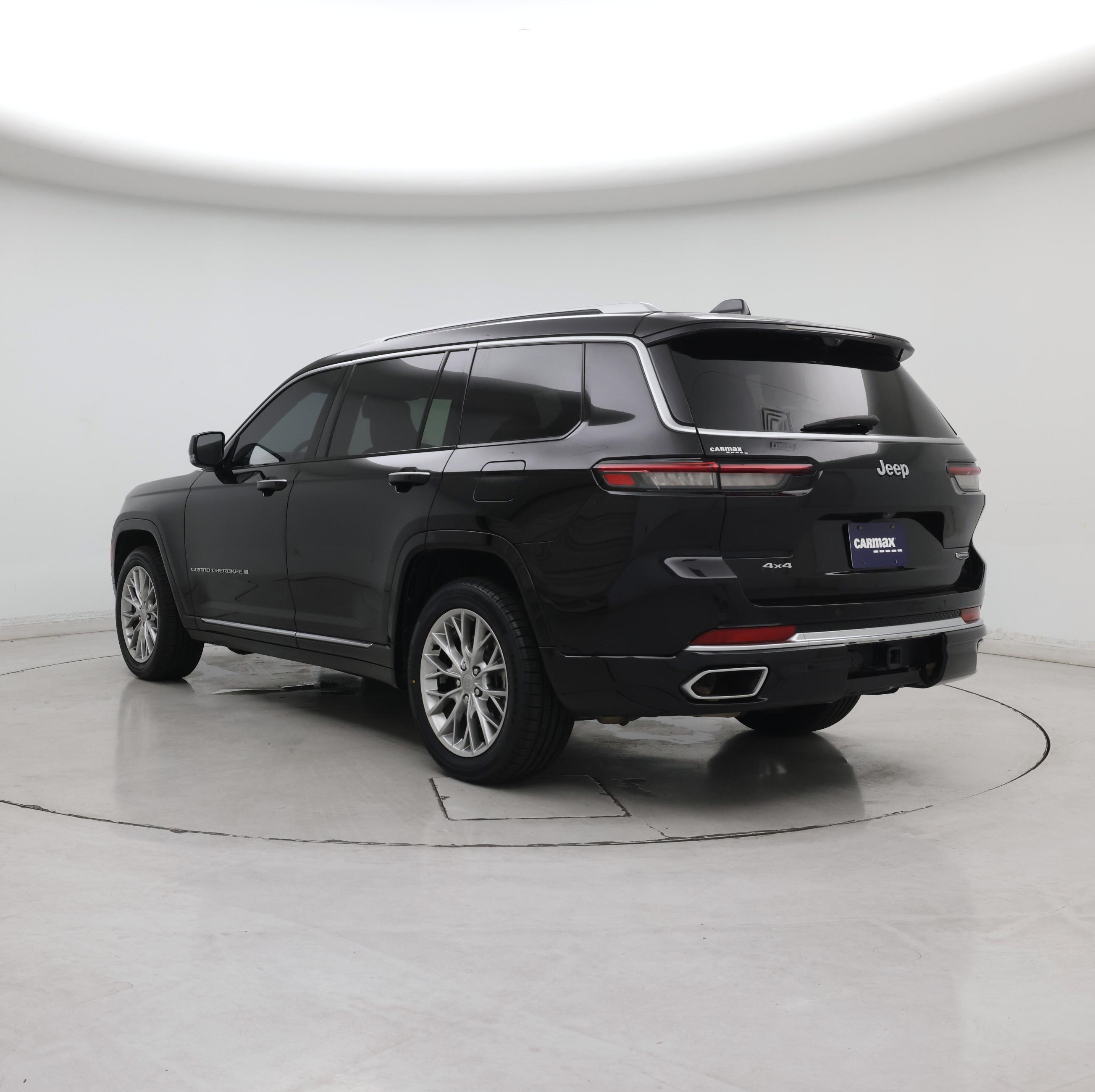 Thumbnail: 2023 Jeep Grand Cherokee L - 2