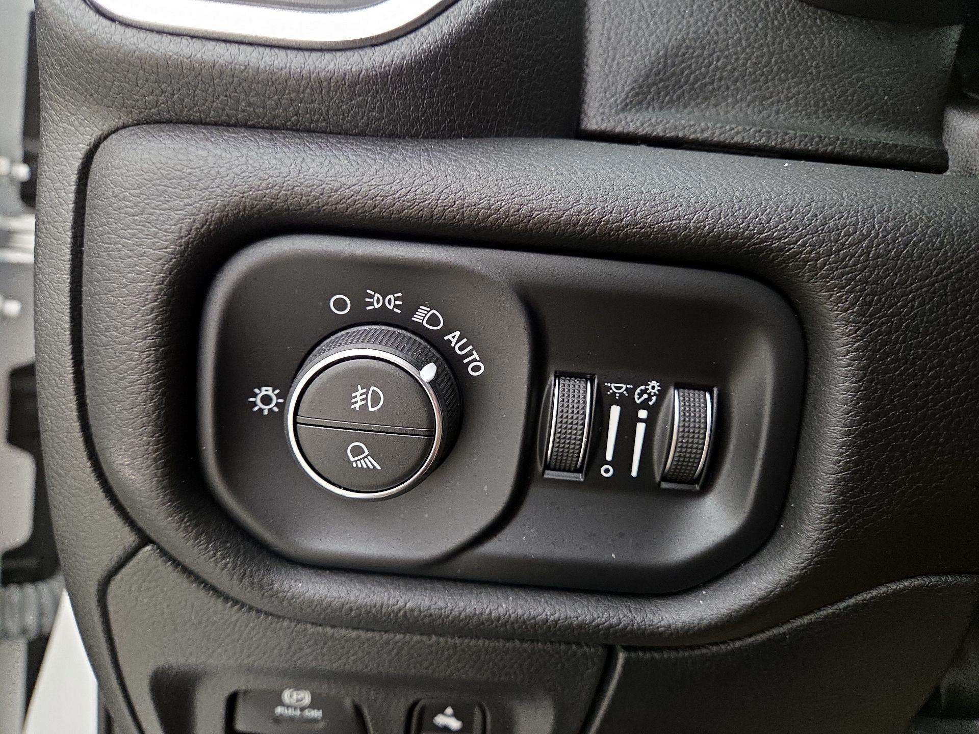 Thumbnail: 2023 RAM 1500 - 13