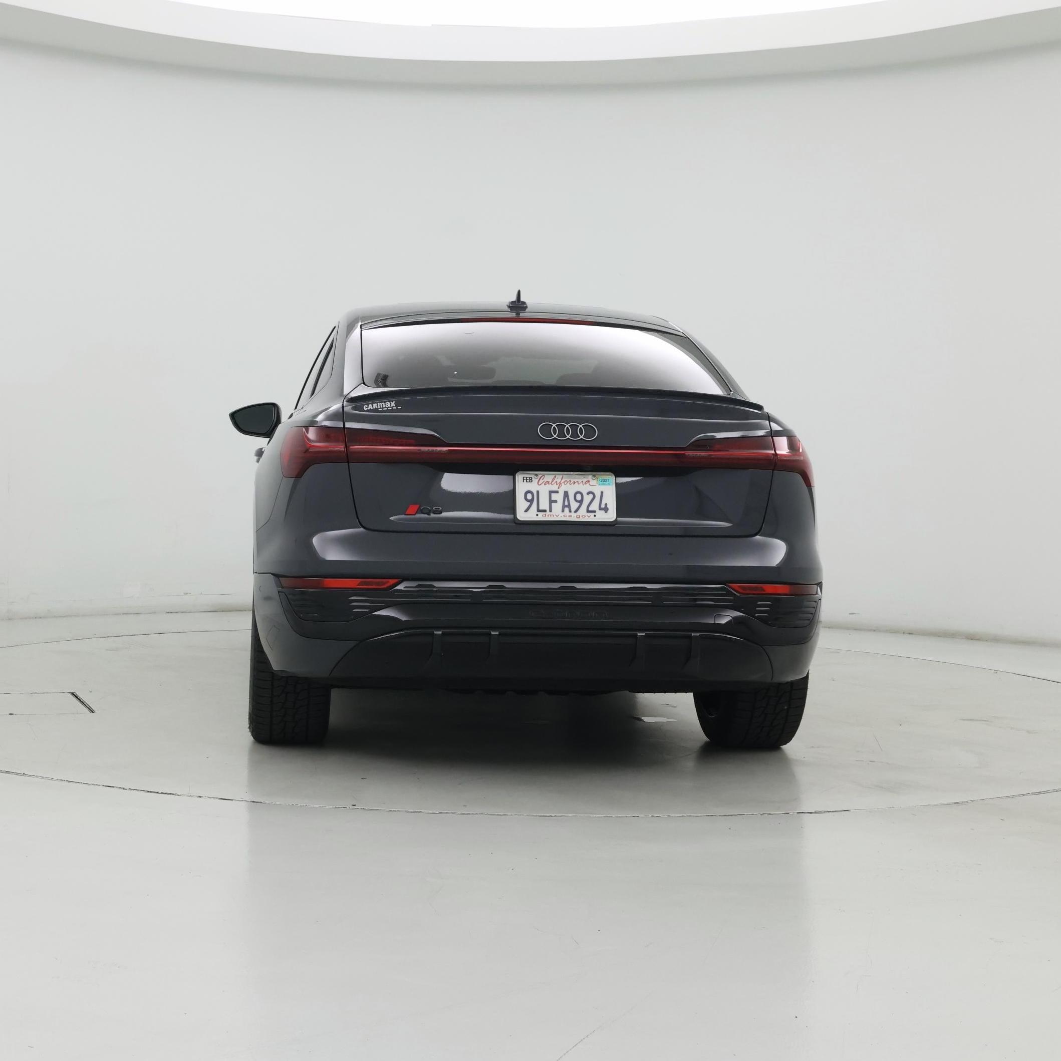 Thumbnail: 2024 Audi Q8 e-tron - 6