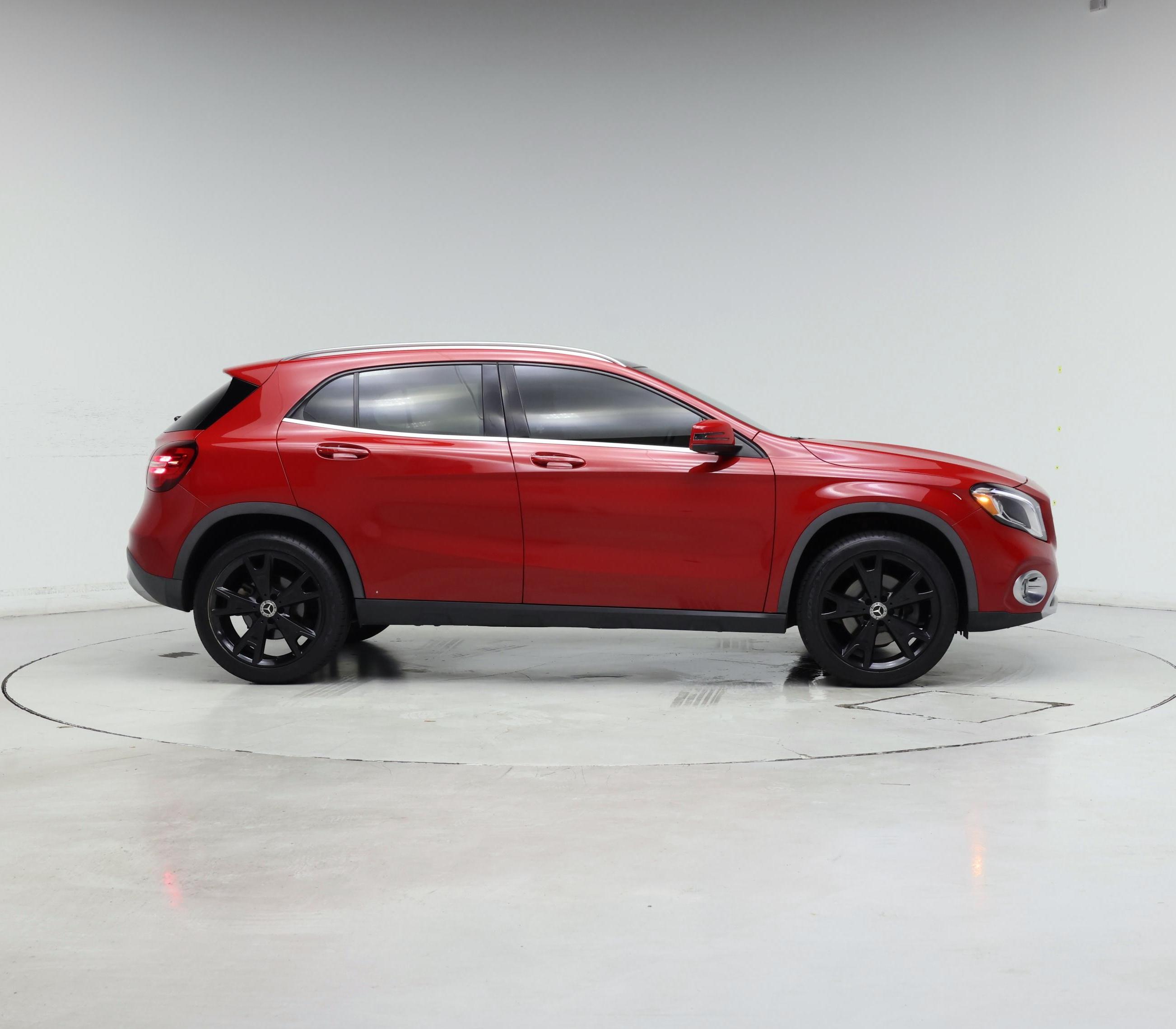 Thumbnail: 2019 Mercedes-Benz GLA - 7