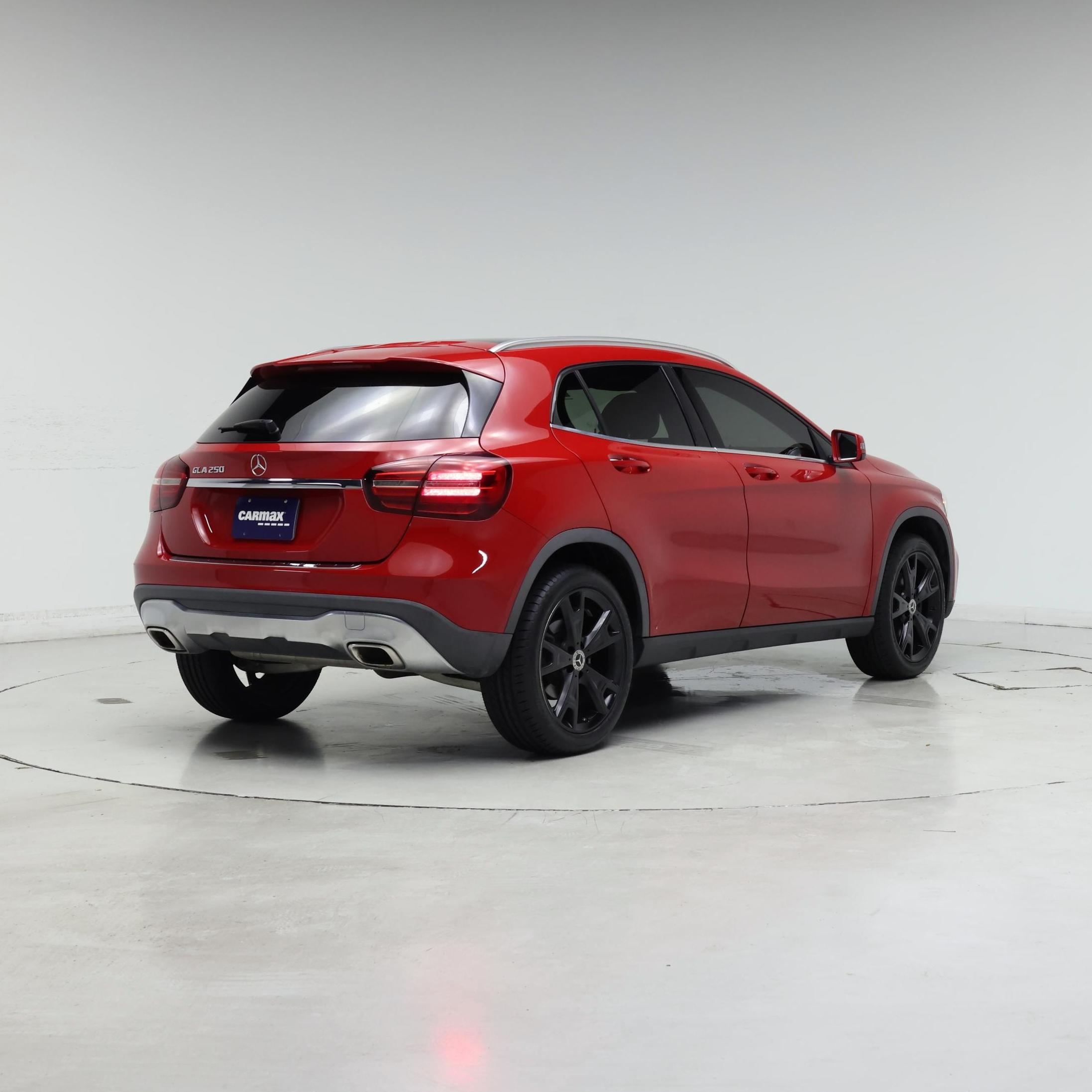 Thumbnail: 2019 Mercedes-Benz GLA - 8