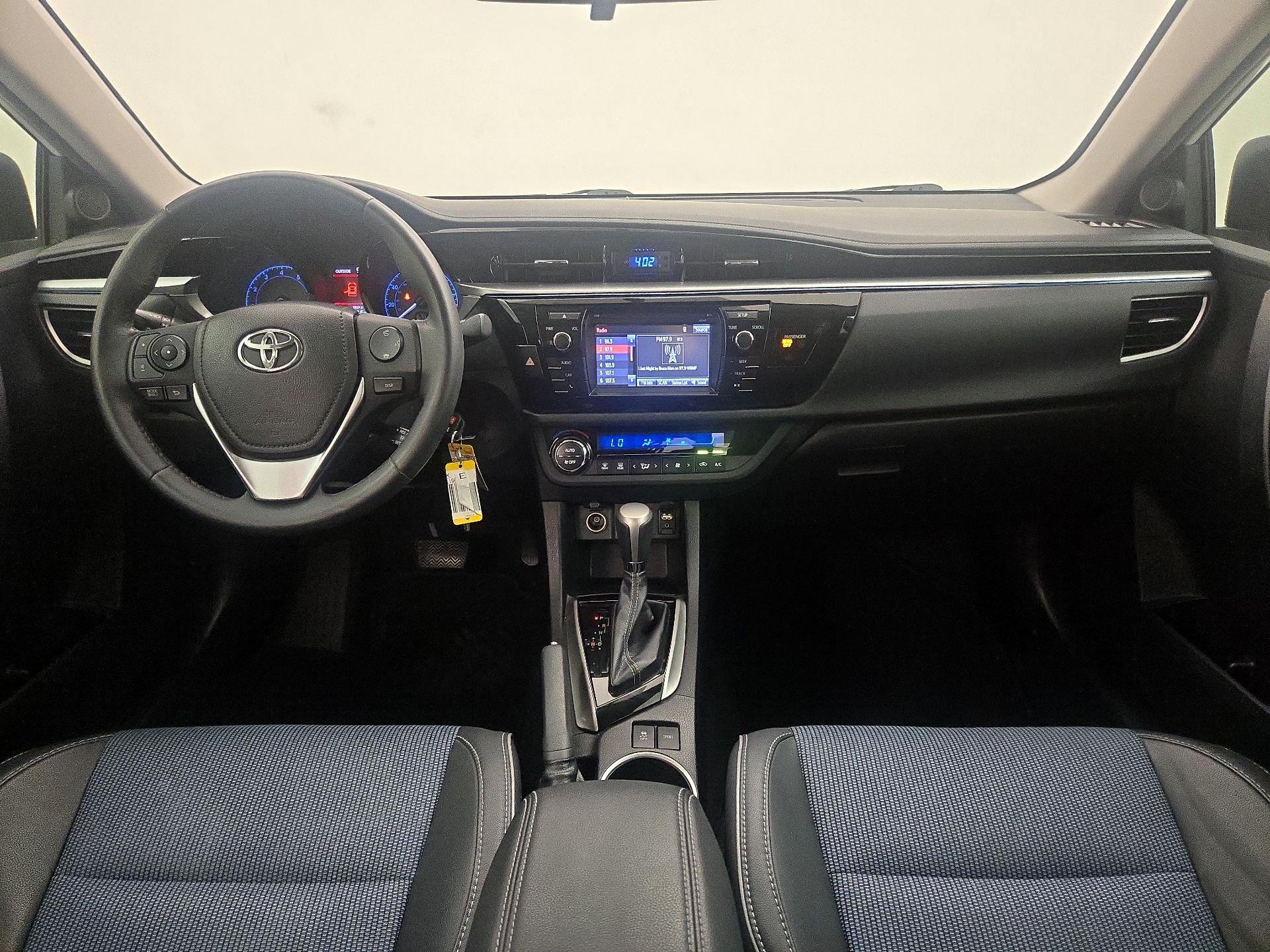 Thumbnail: 2014 Toyota Corolla - 9