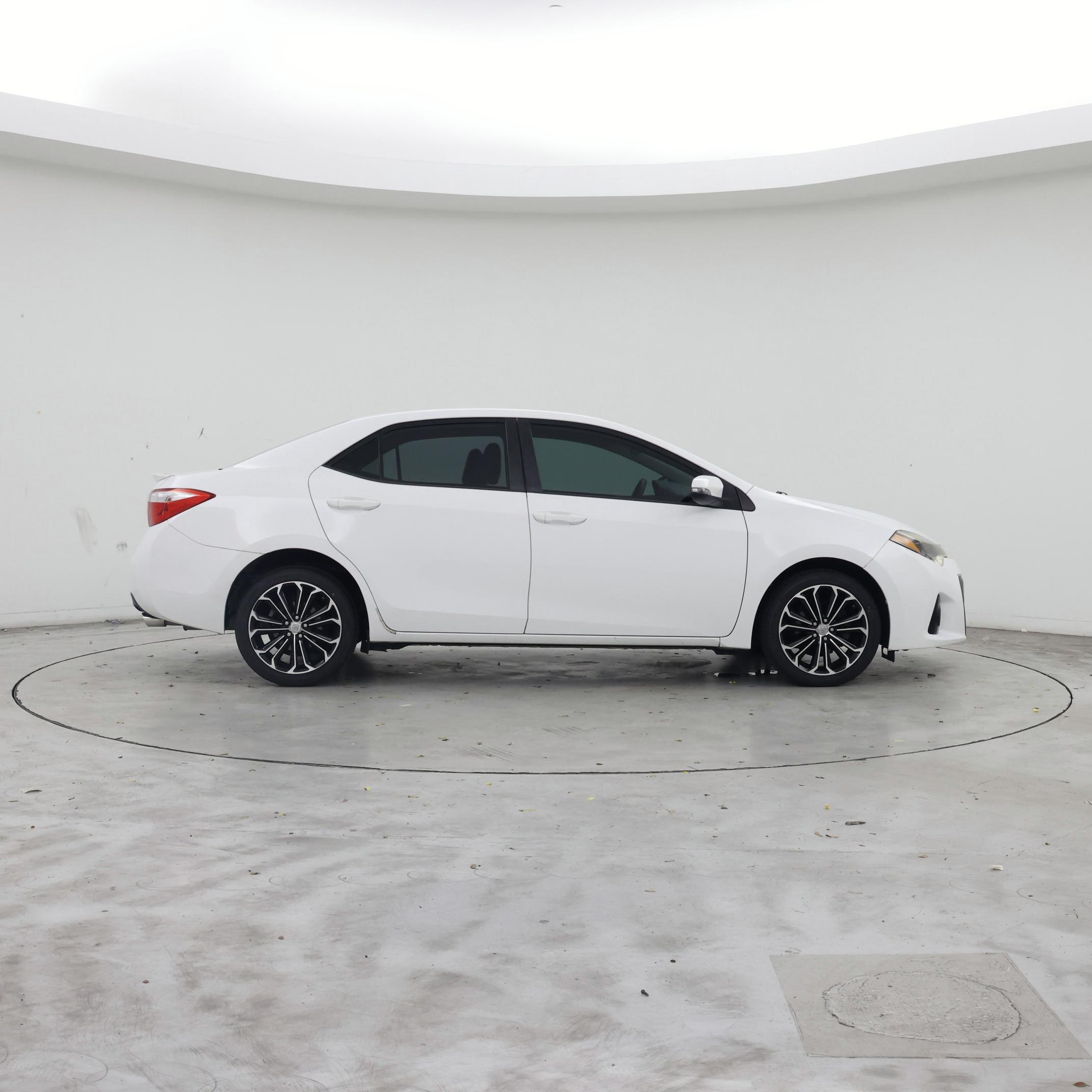 Thumbnail: 2014 Toyota Corolla - 7