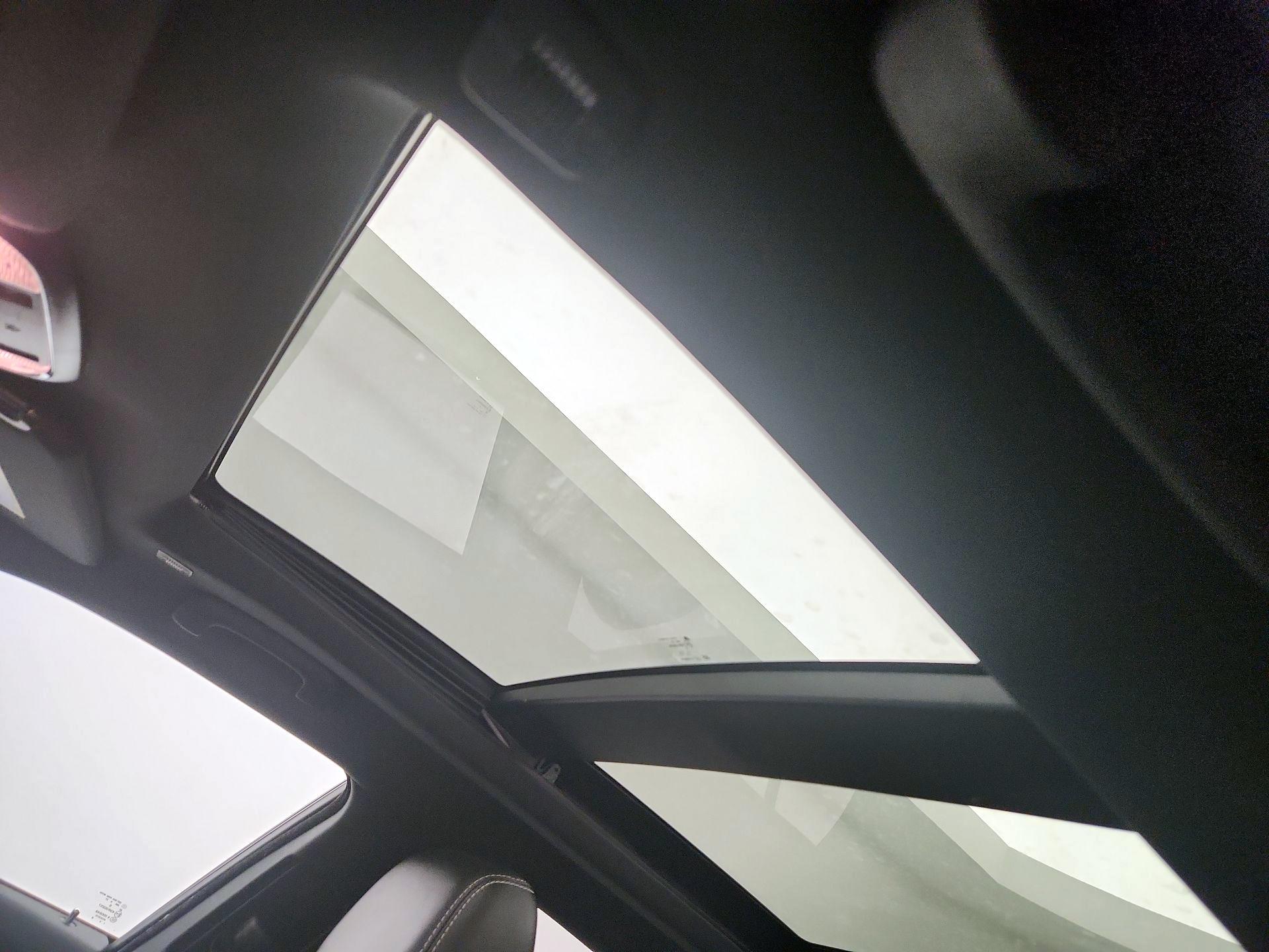 Thumbnail: 2019 Chrysler 300 - 19