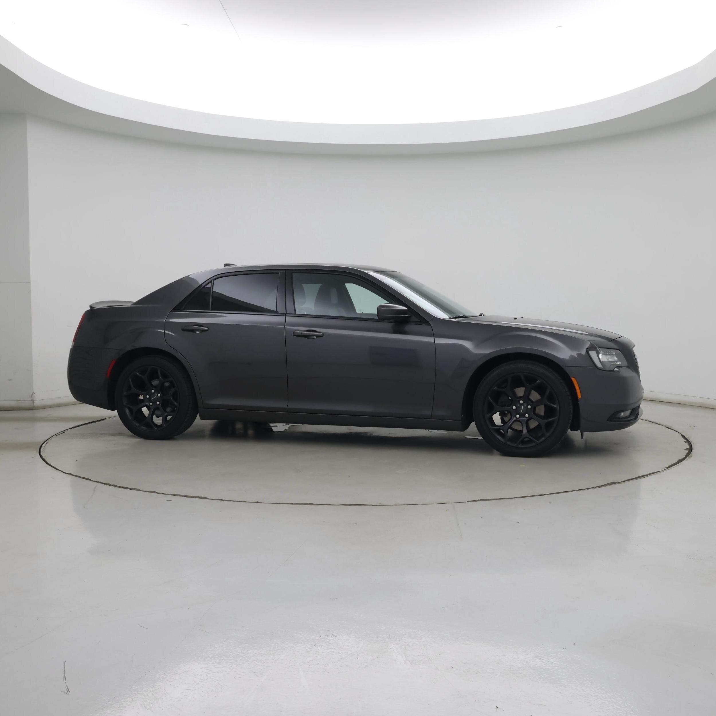 Thumbnail: 2019 Chrysler 300 - 7