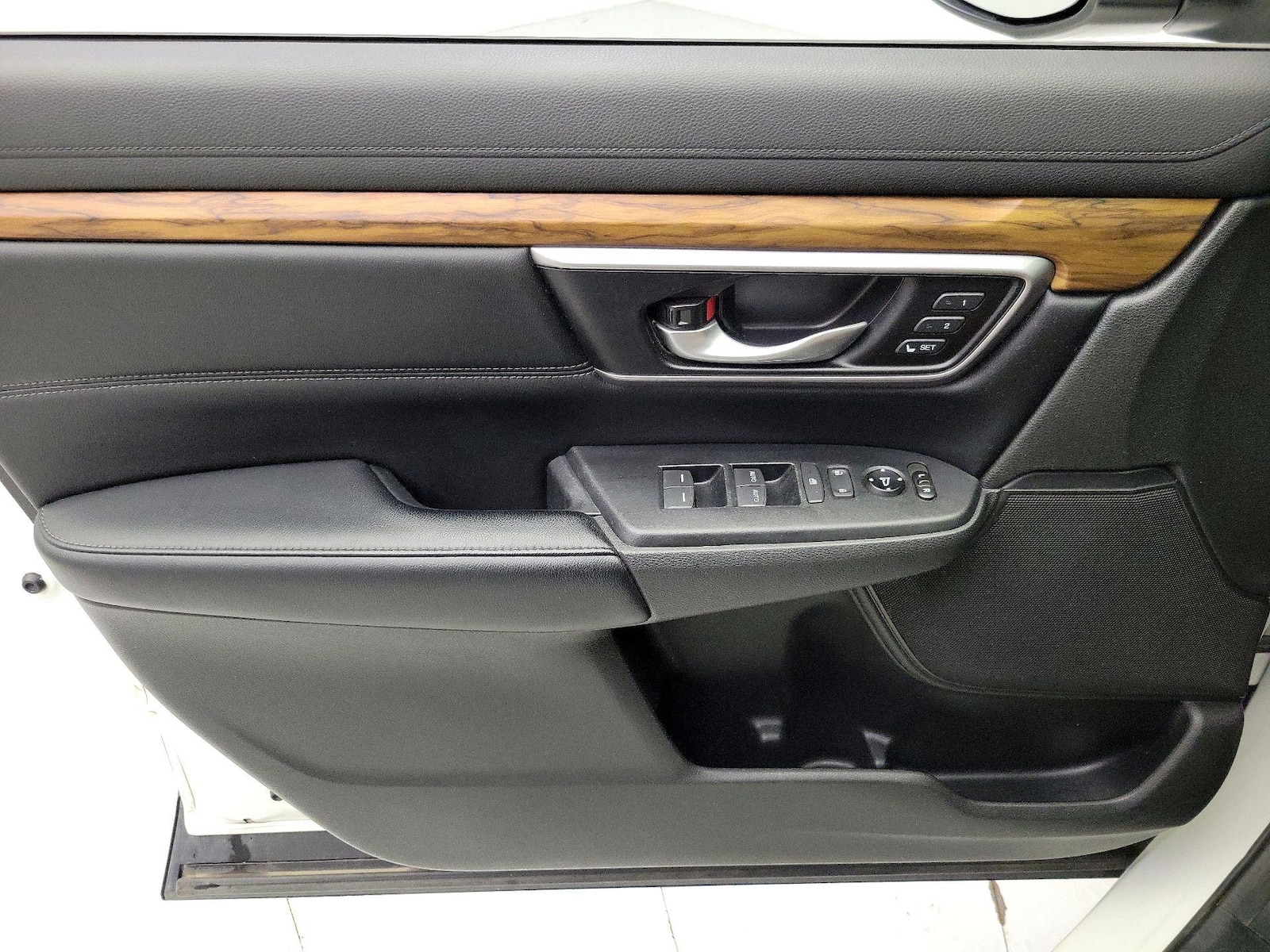 2018 Honda CR-V Touring - Photo 13
