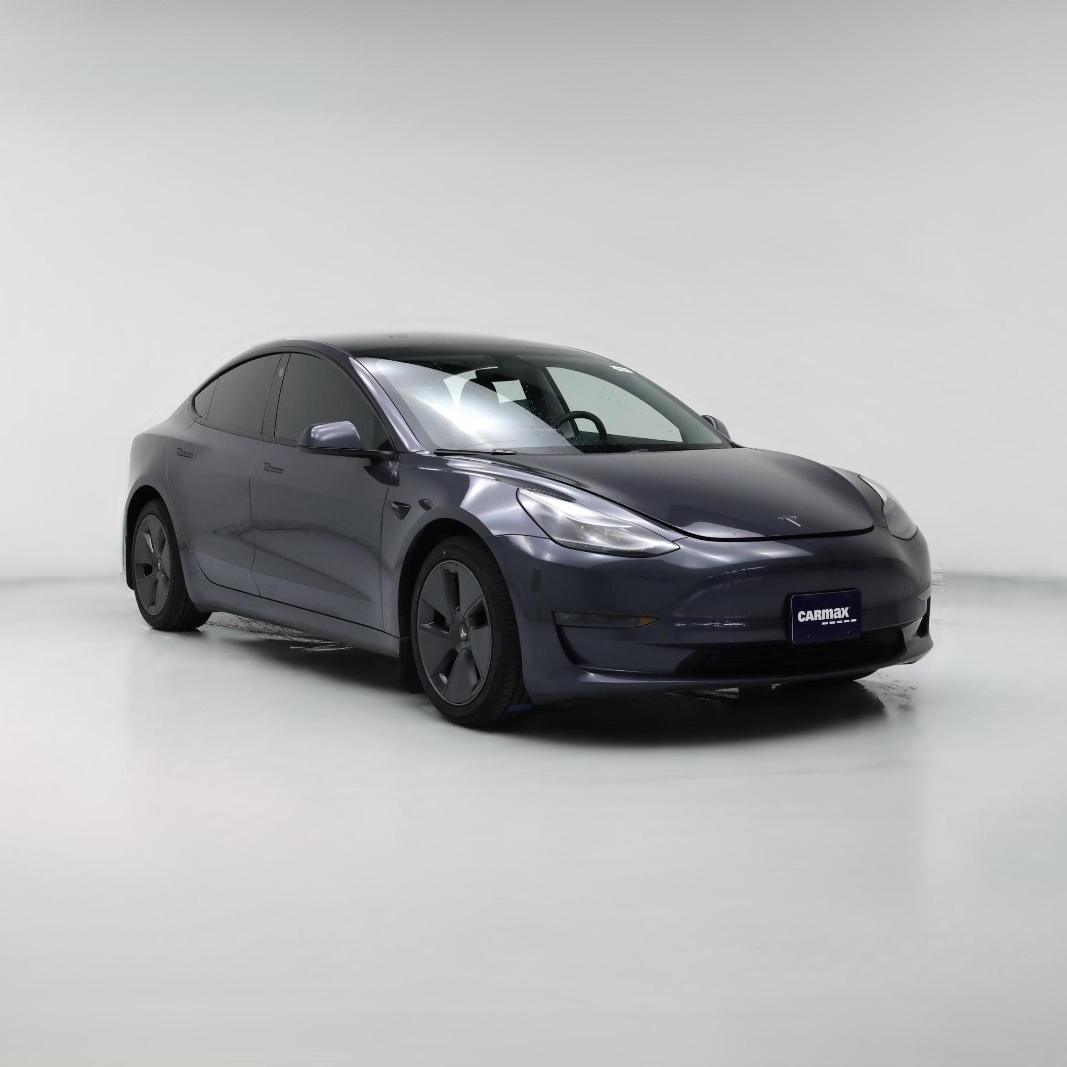 Thumbnail: 2023 Tesla Model 3 - 1