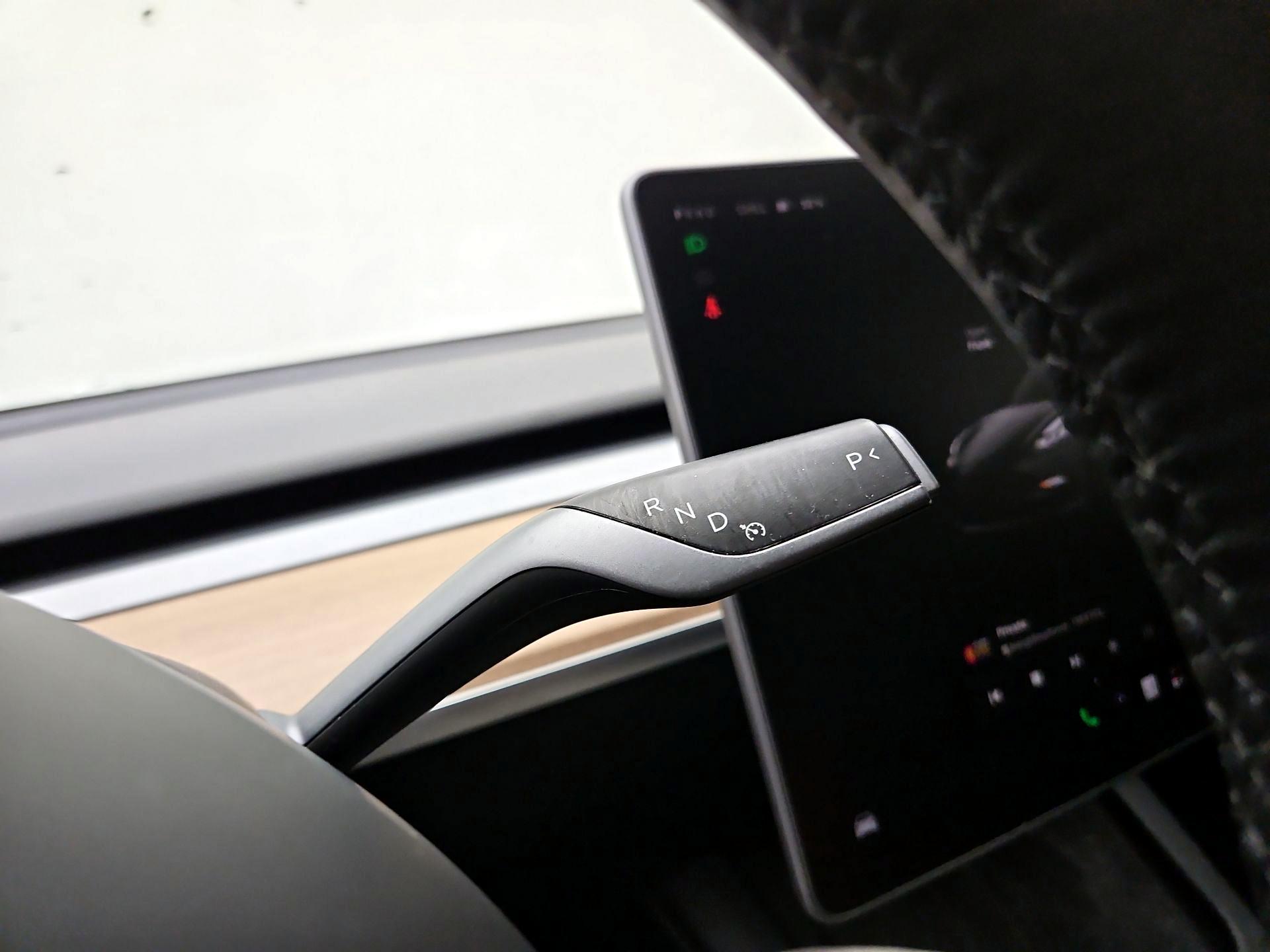 Thumbnail: 2023 Tesla Model 3 - 17