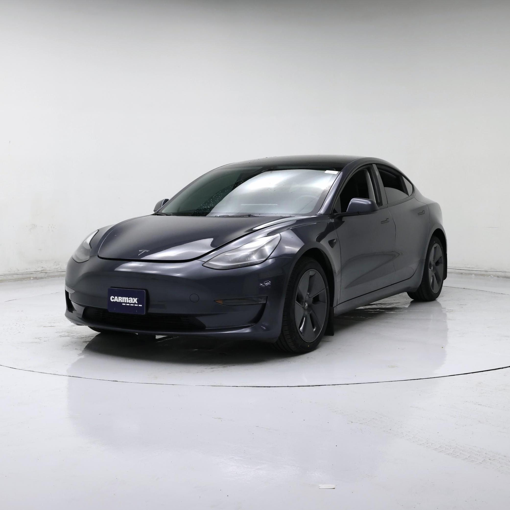 Thumbnail: 2023 Tesla Model 3 - 4