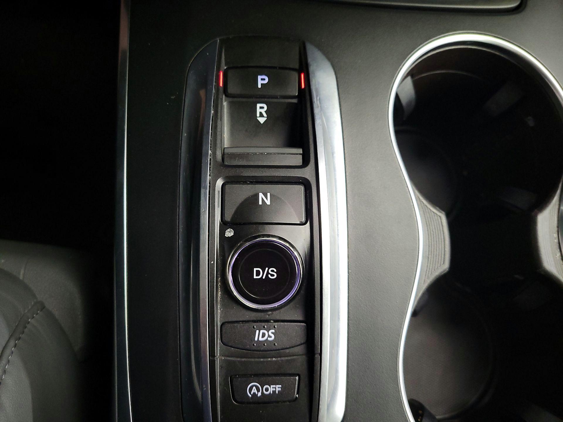 Thumbnail: 2016 Acura MDX - 17