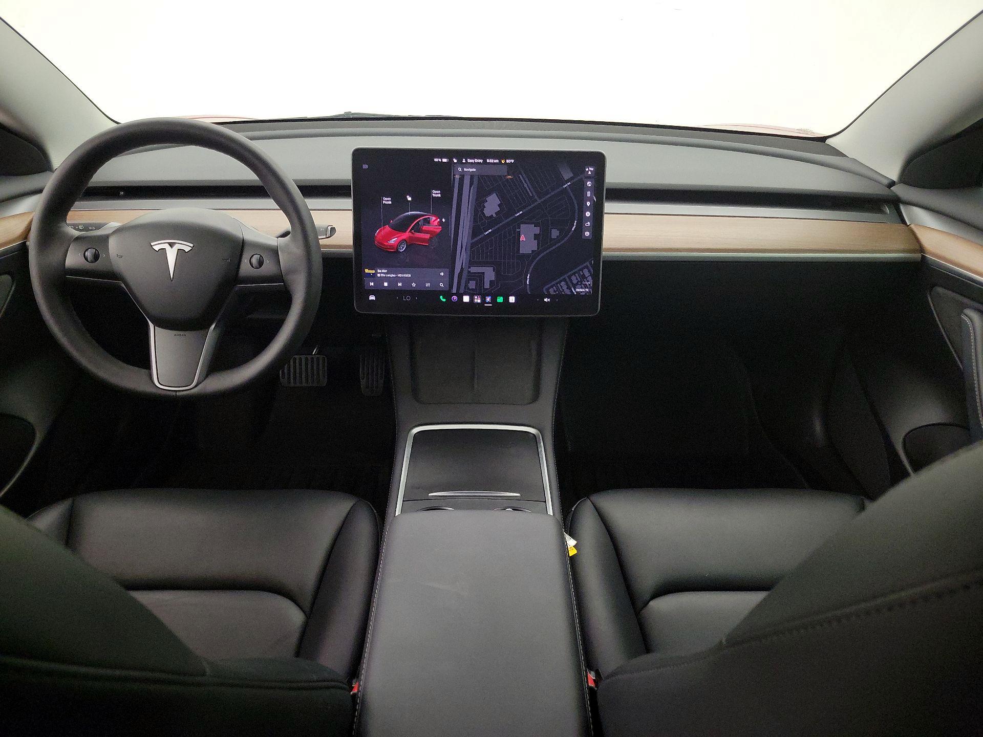 Thumbnail: 2023 Tesla Model 3 - 9