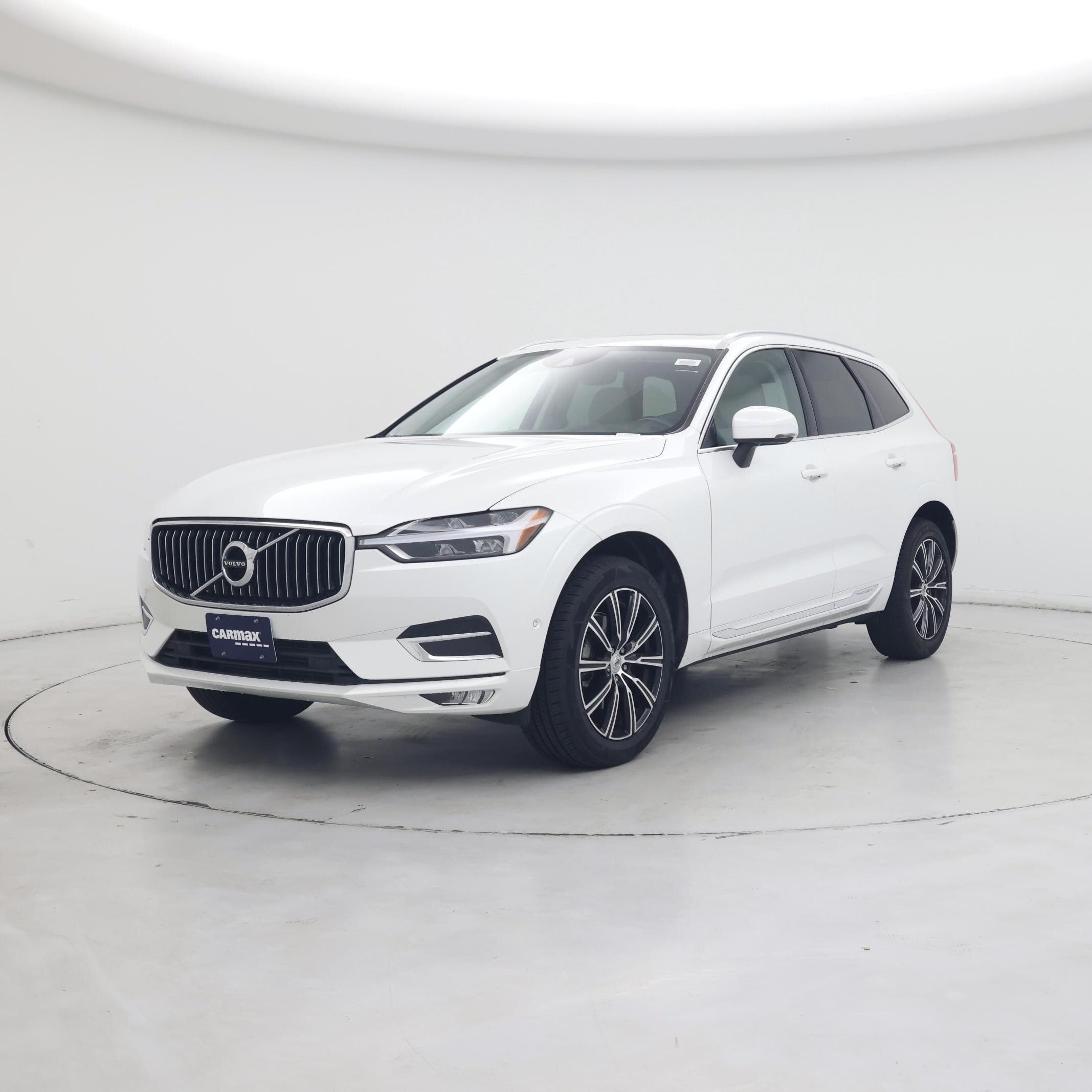 Thumbnail: 2019 Volvo XC60 - 4