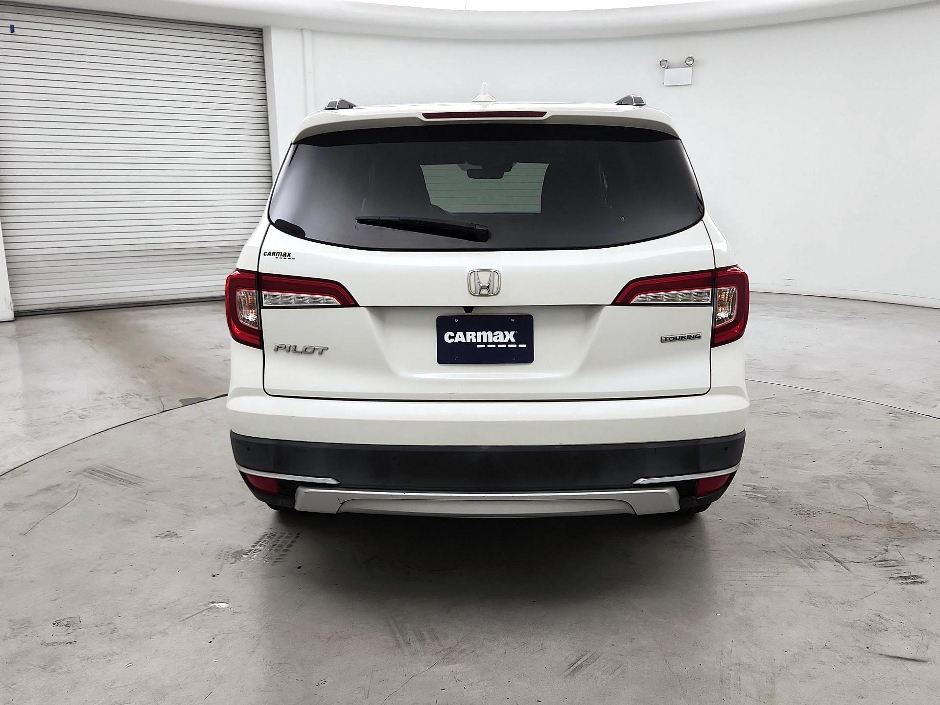 Thumbnail: 2019 Honda Pilot - 6
