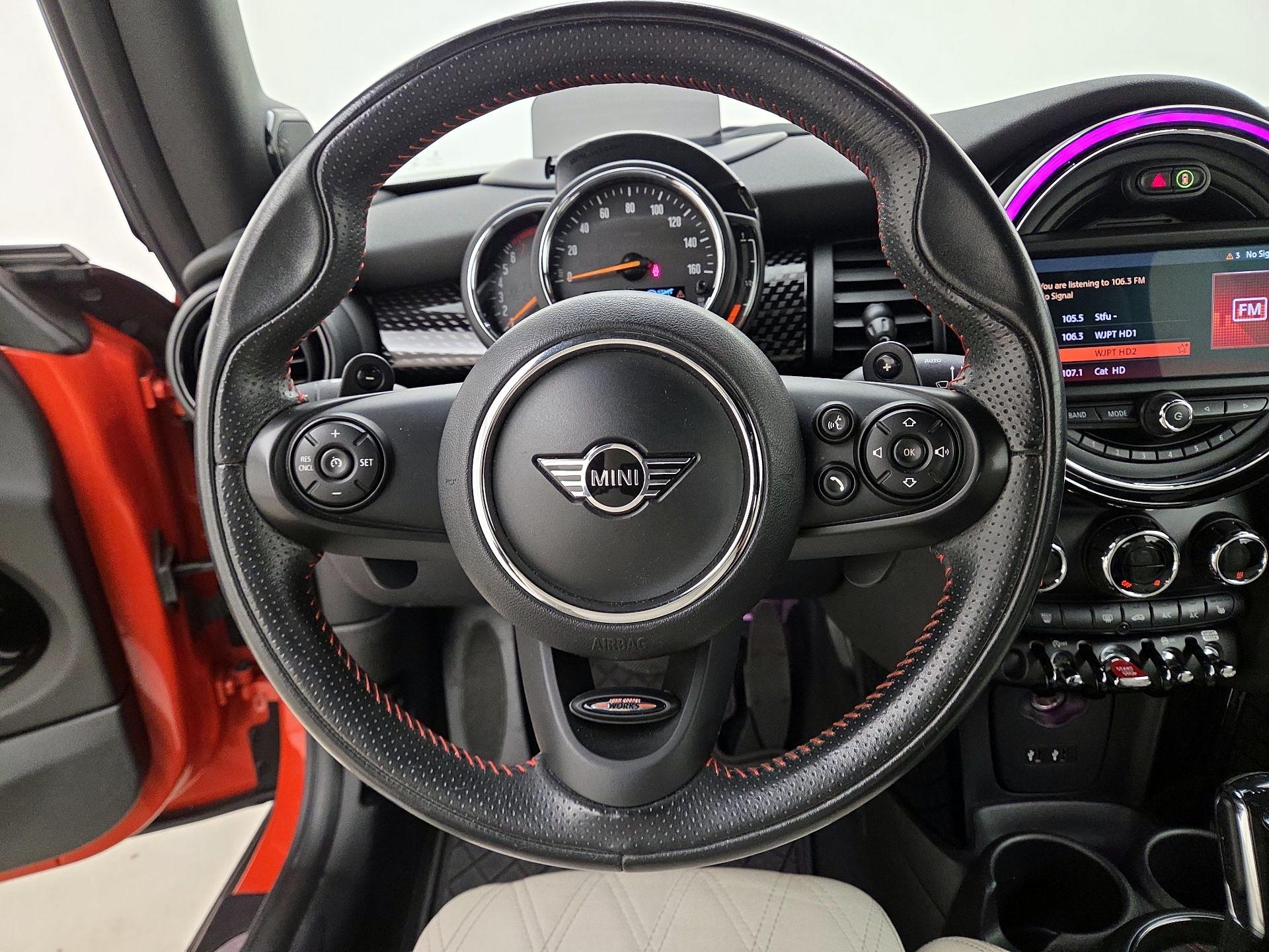 Thumbnail: 2020 MINI Cooper - 10