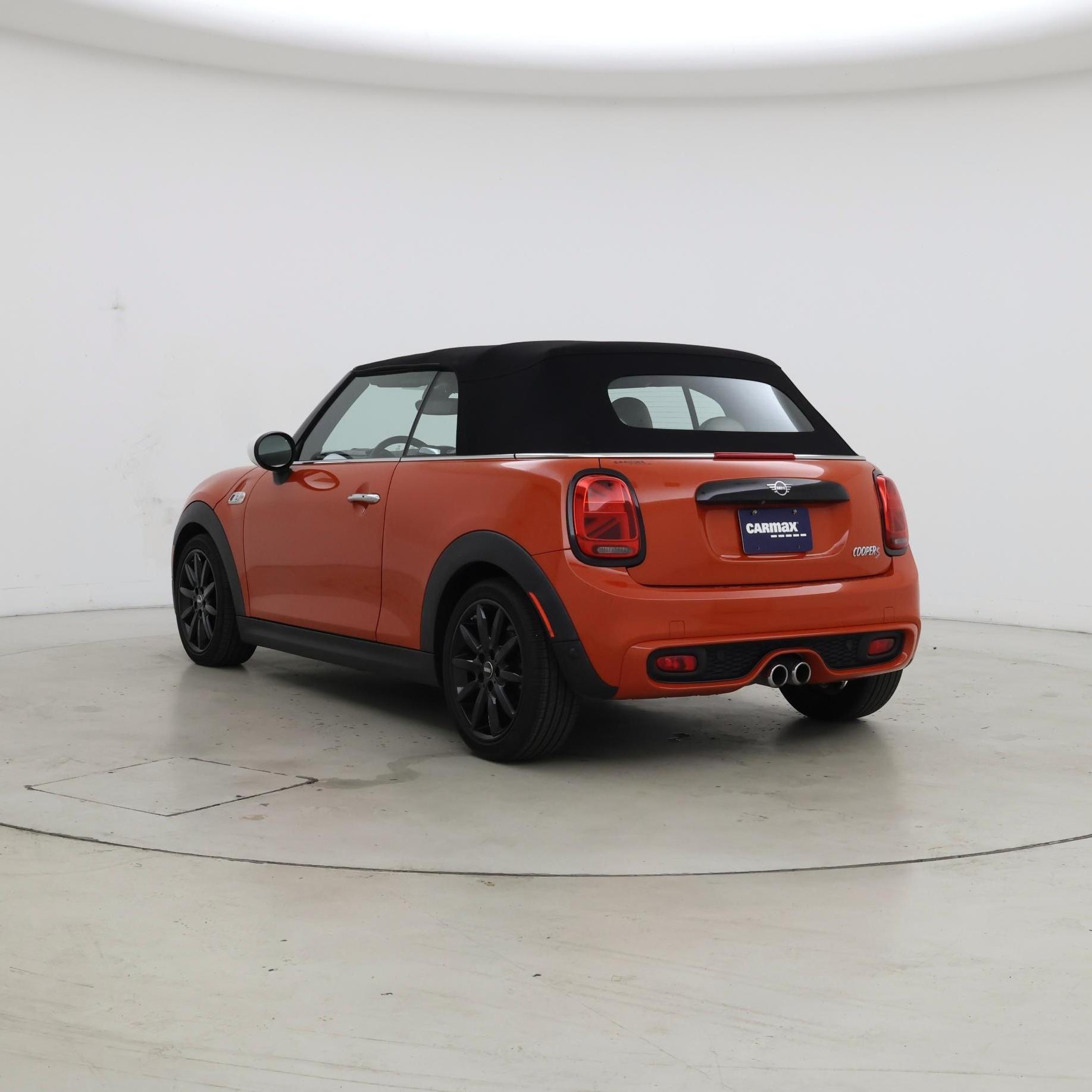 Thumbnail: 2020 MINI Cooper - 2