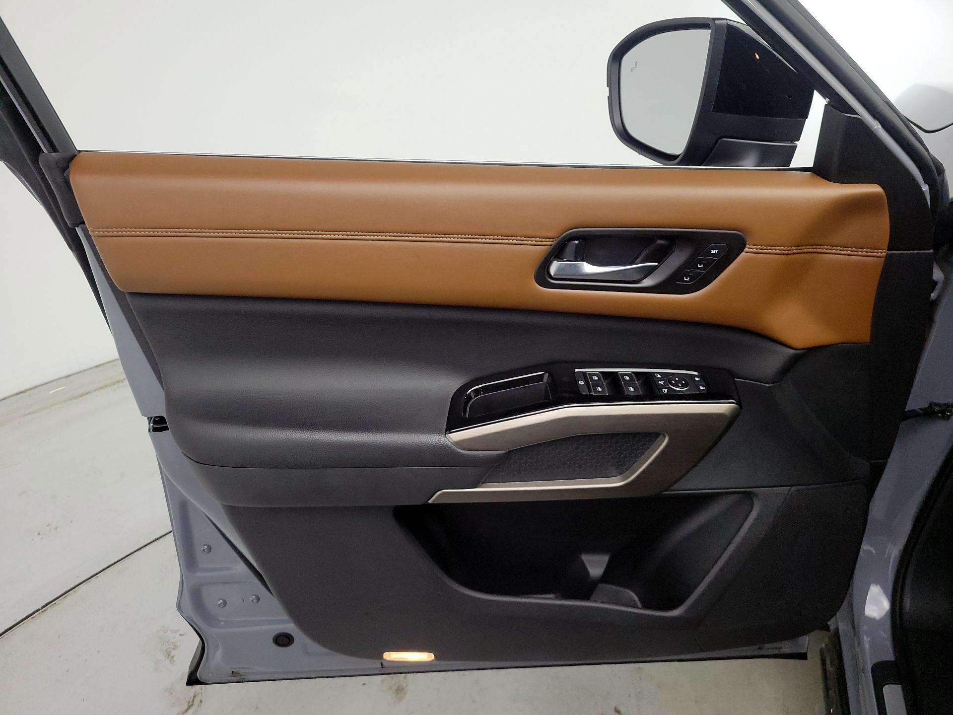 Thumbnail: 2022 Nissan Pathfinder - 12