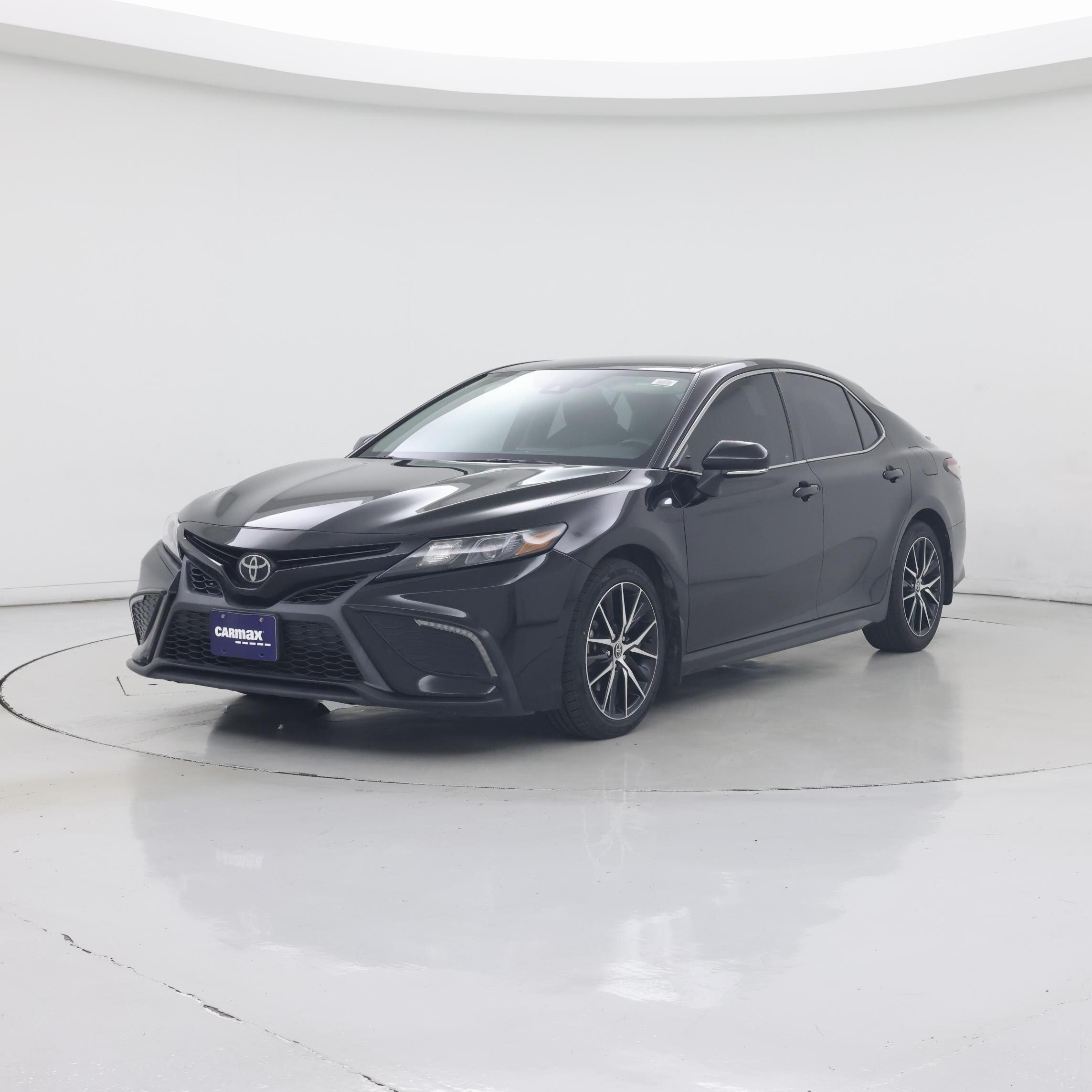 Thumbnail: 2022 Toyota Camry - 4