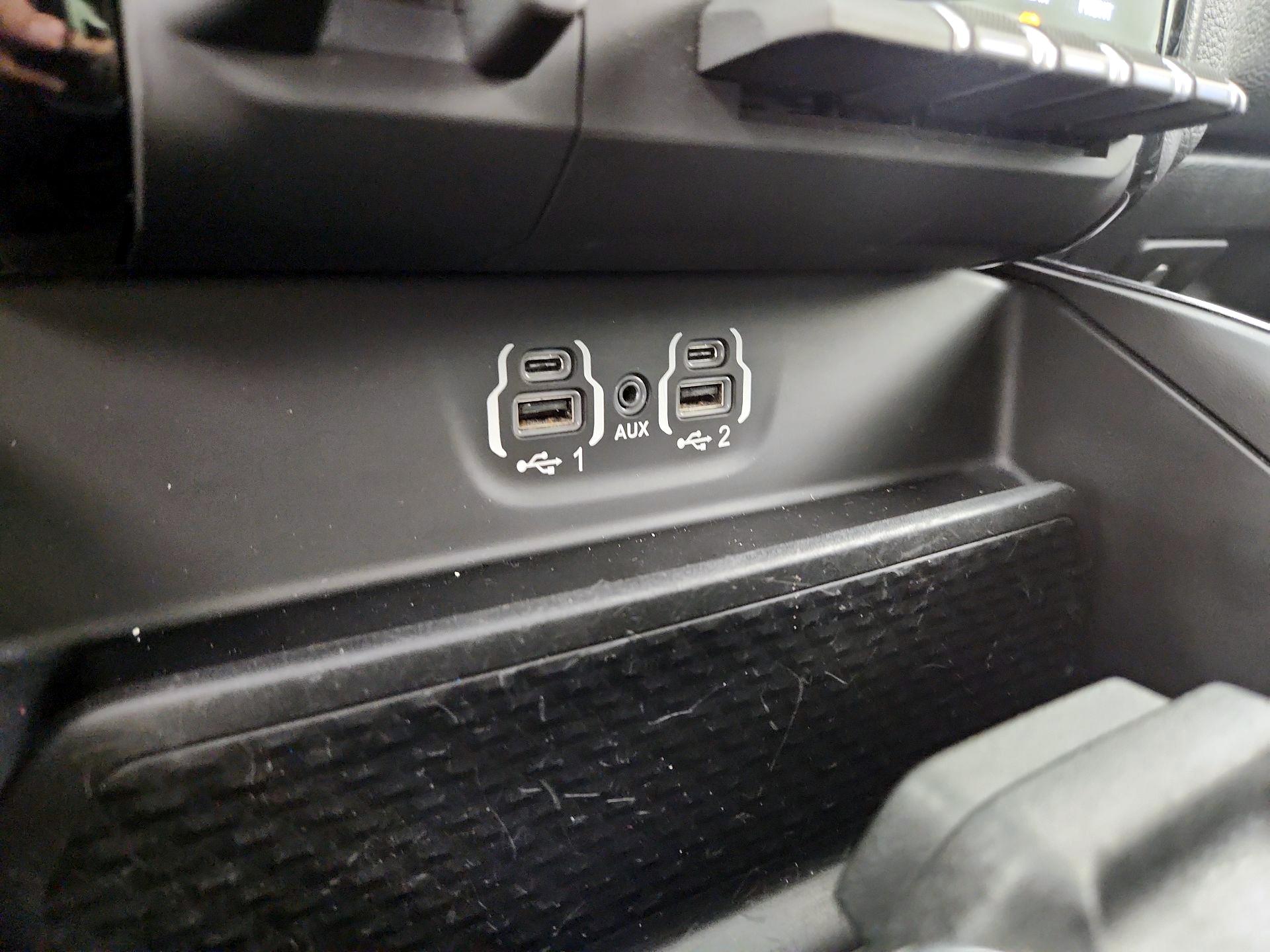 Thumbnail: 2021 RAM 1500 - 19