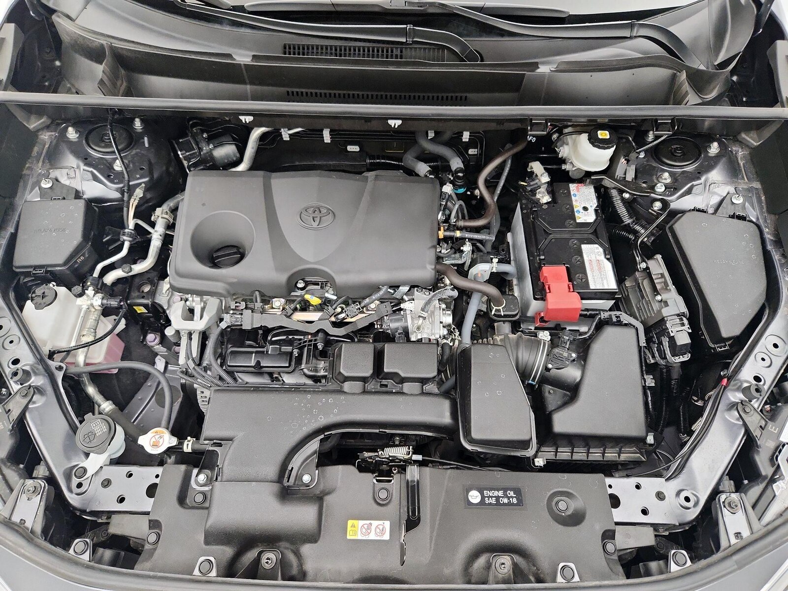 2023 Toyota RAV4 XLE - Photo 23