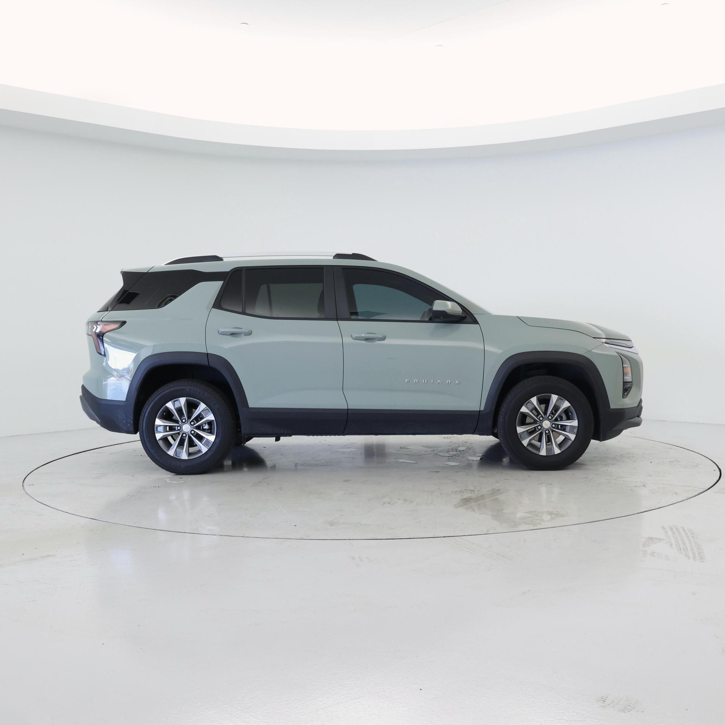 Thumbnail: 2025 Chevrolet Equinox - 7