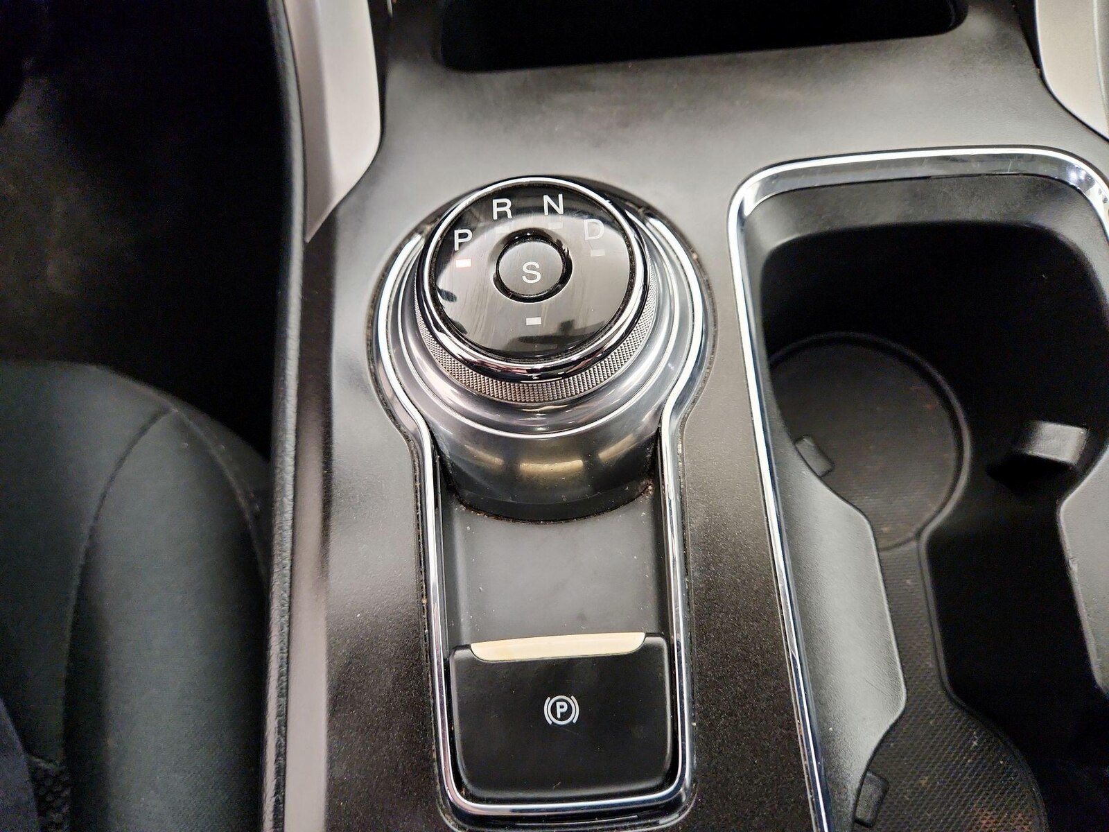 2017 Ford Fusion SE - Photo 18