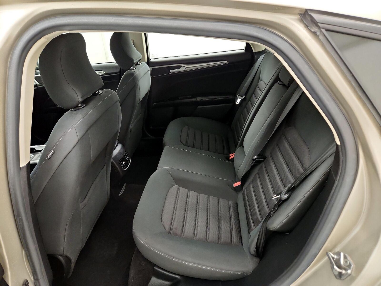 2017 Ford Fusion SE - Photo 20