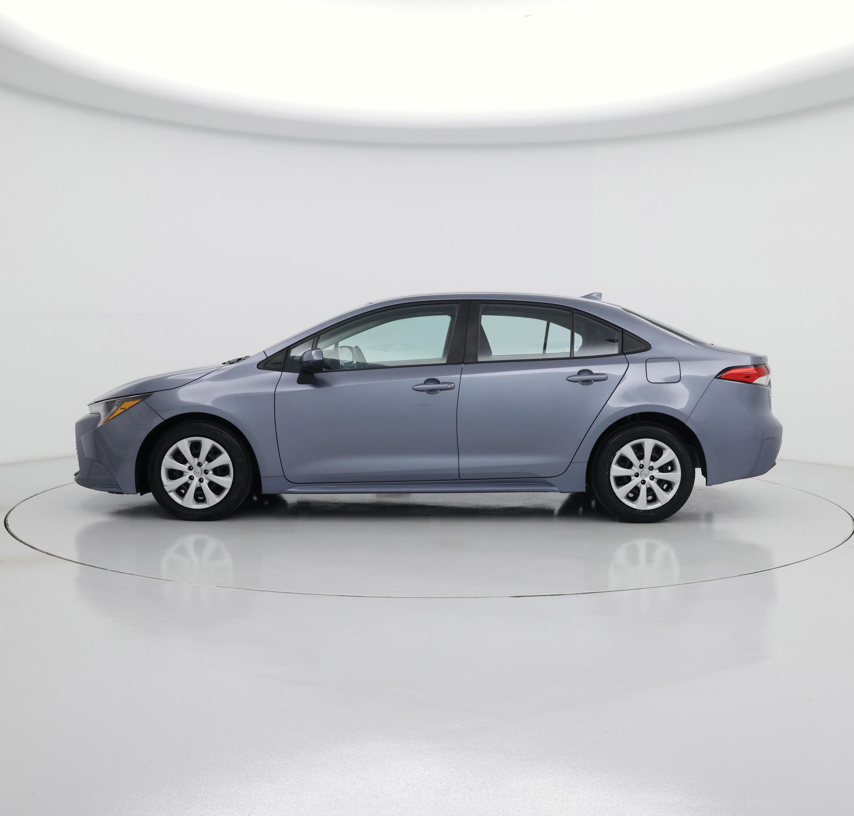 Thumbnail: 2023 Toyota Corolla - 3