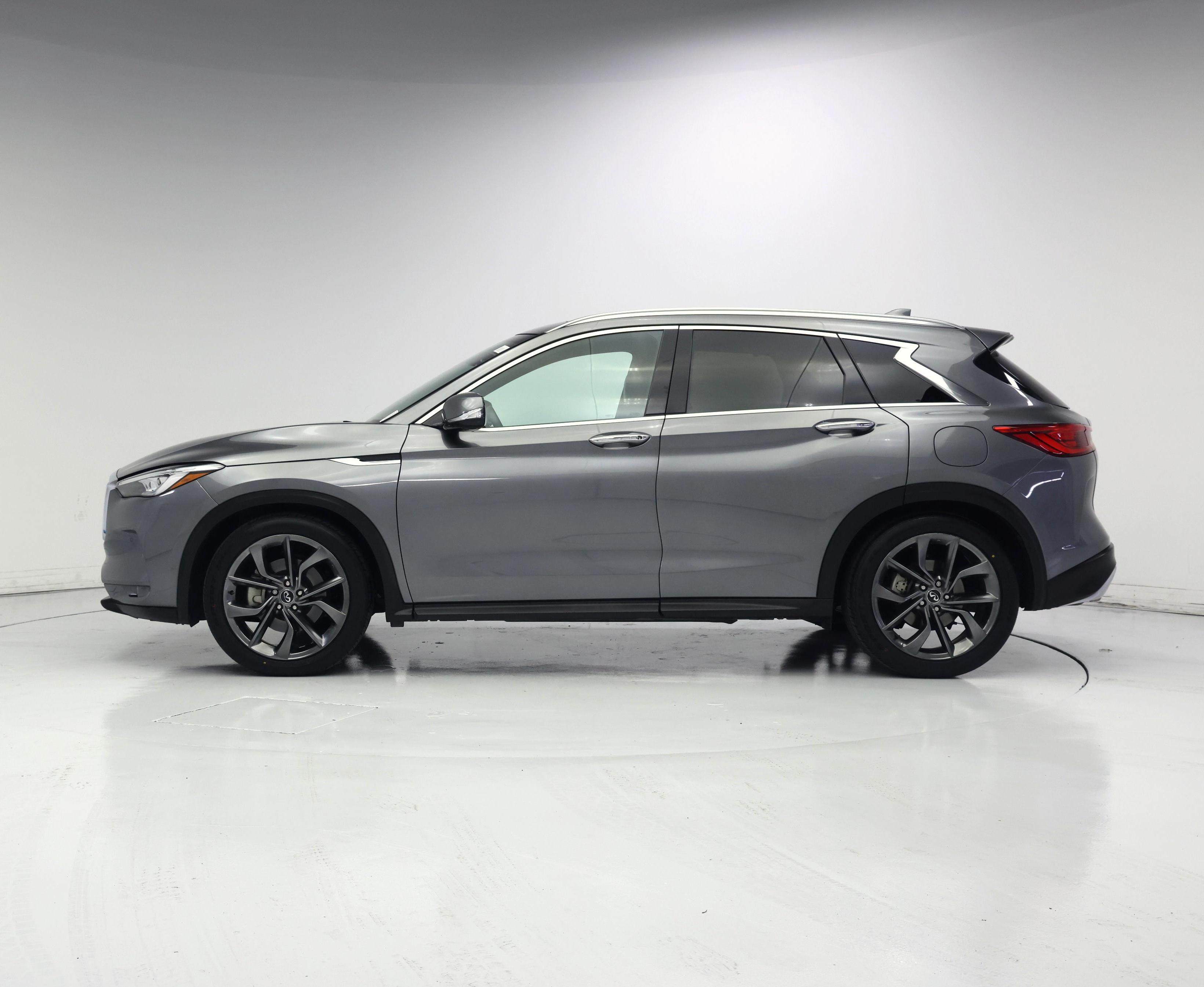 Thumbnail: 2019 INFINITI QX50 - 3