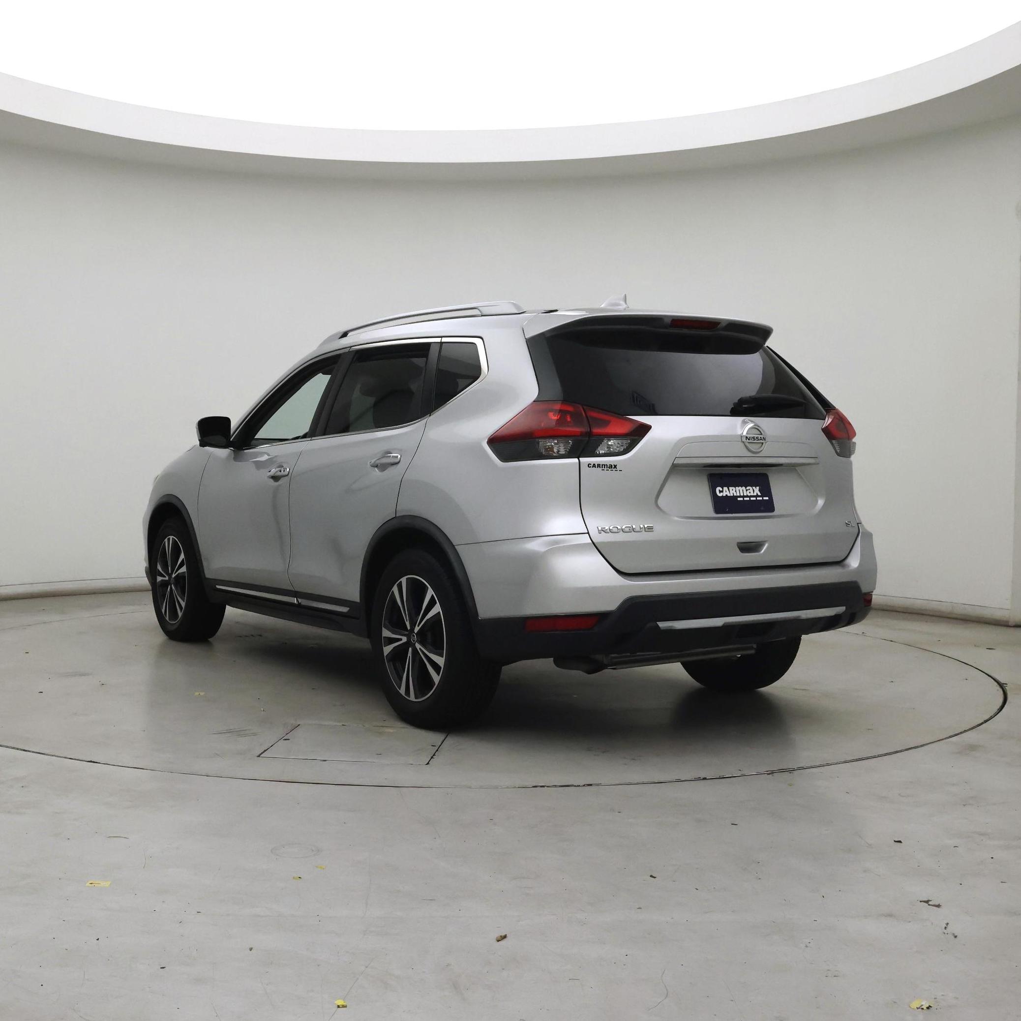 Thumbnail: 2018 Nissan Rogue - 2