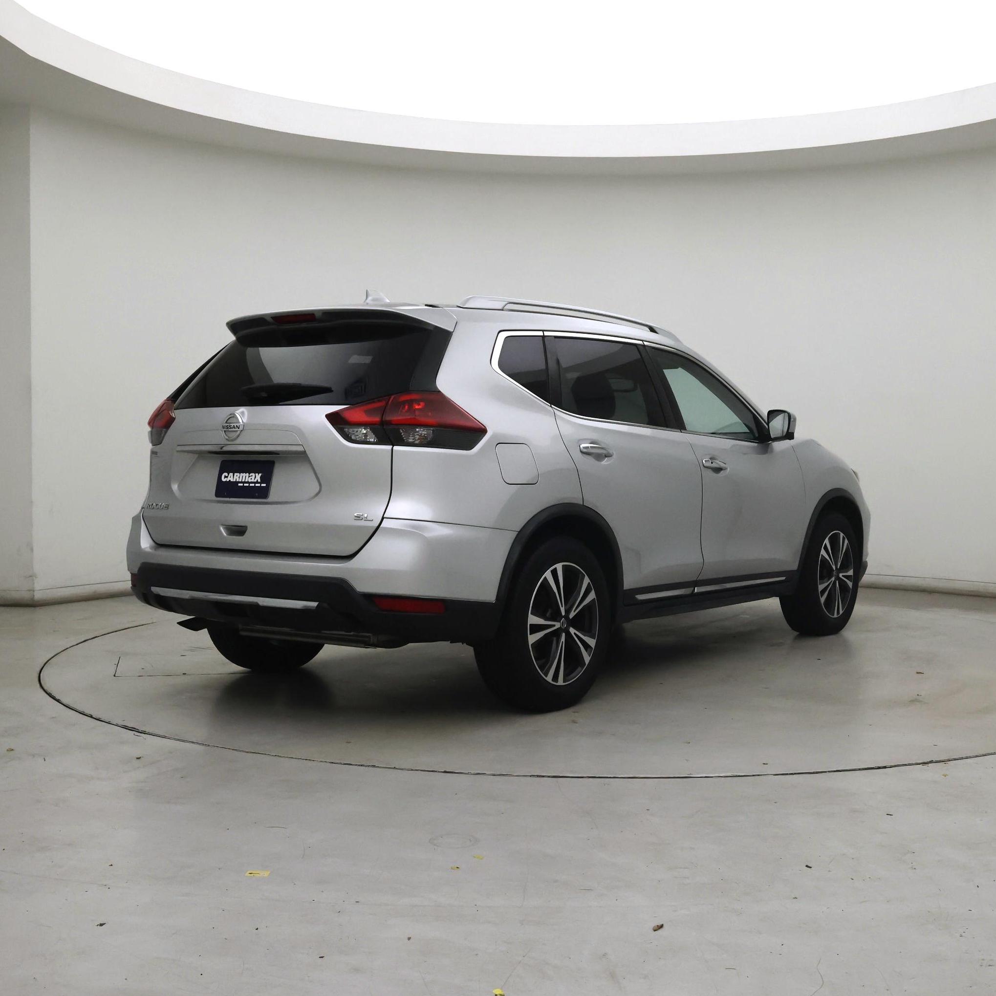 Thumbnail: 2018 Nissan Rogue - 8