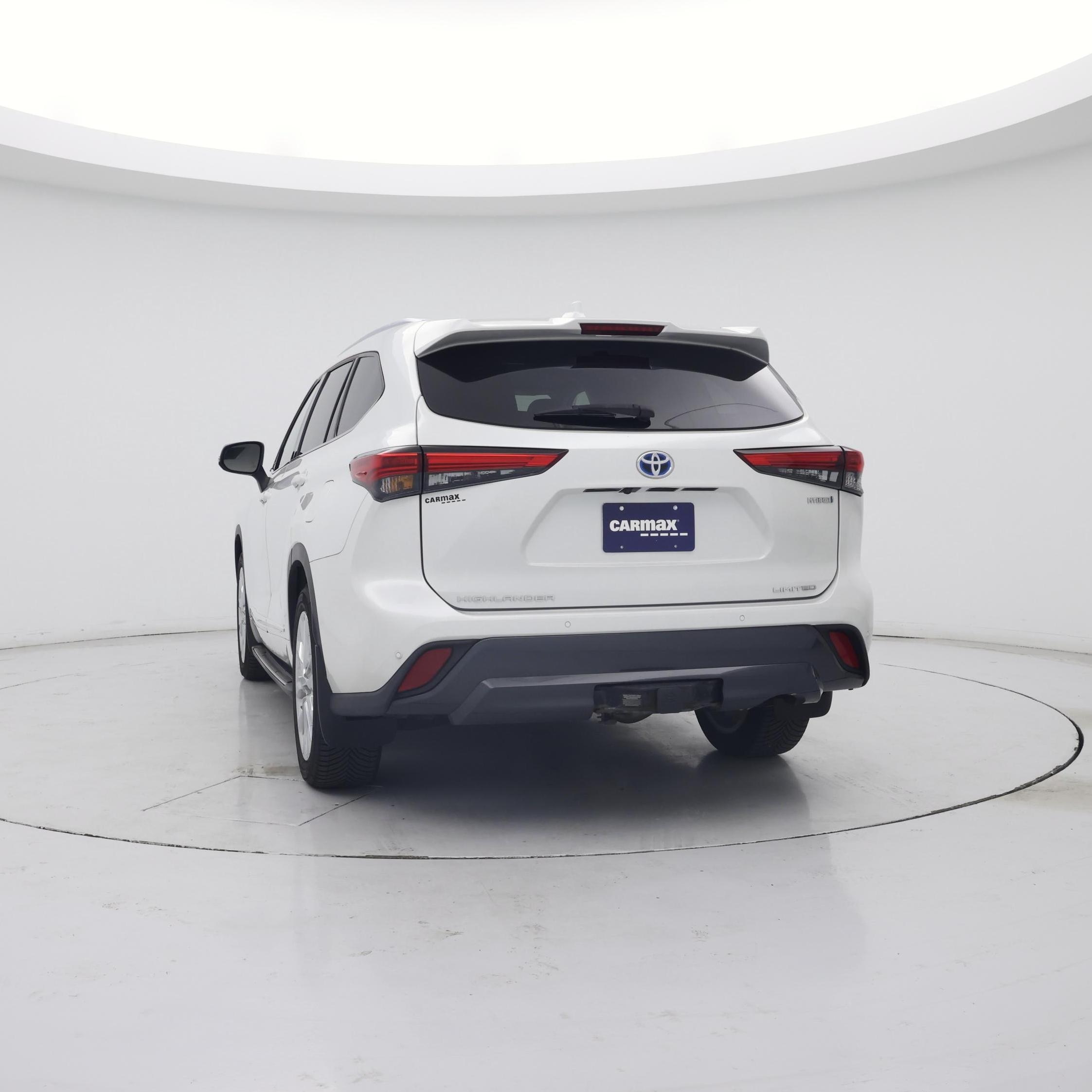 Thumbnail: 2023 Toyota Highlander - 6