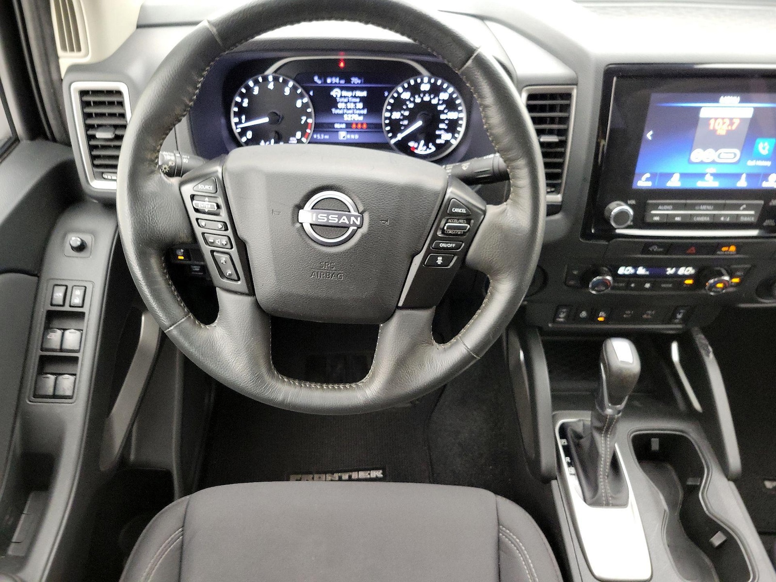 2024 Nissan Frontier SV - Photo 11