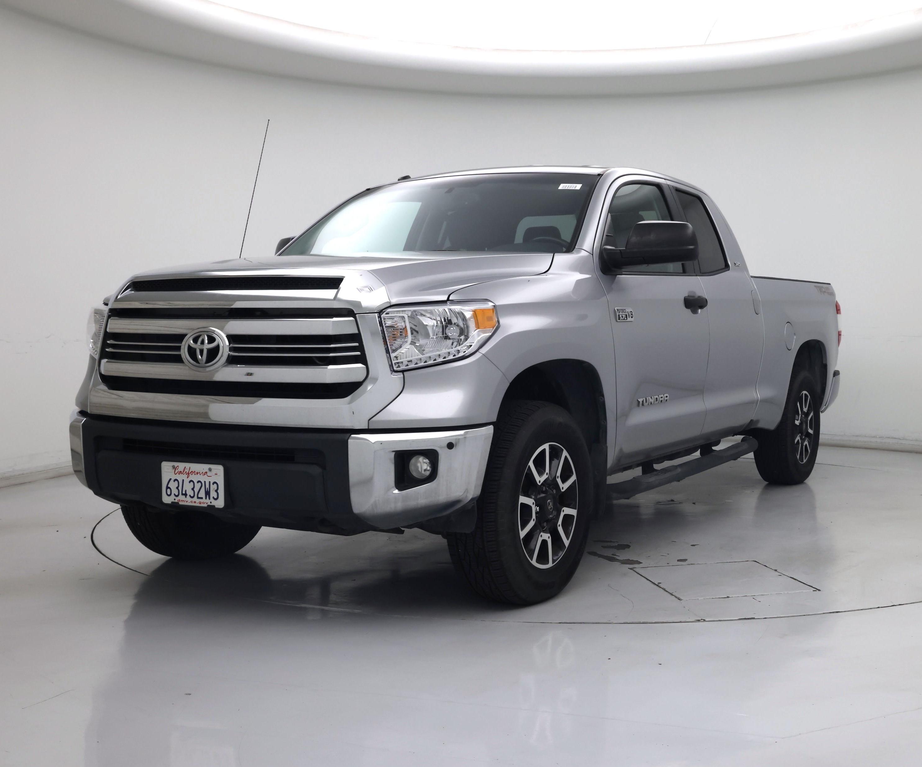 Thumbnail: 2016 Toyota Tundra - 4