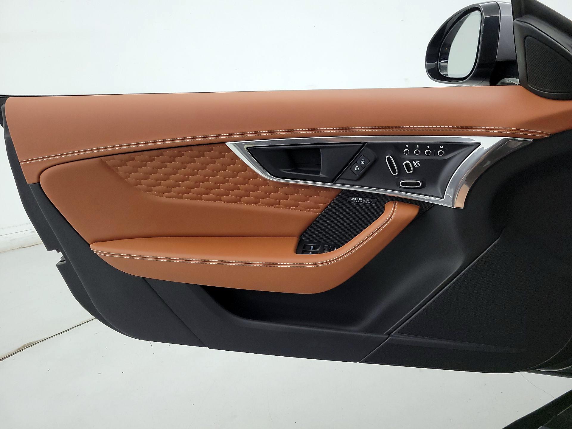Thumbnail: 2024 Jaguar F-Type - 12