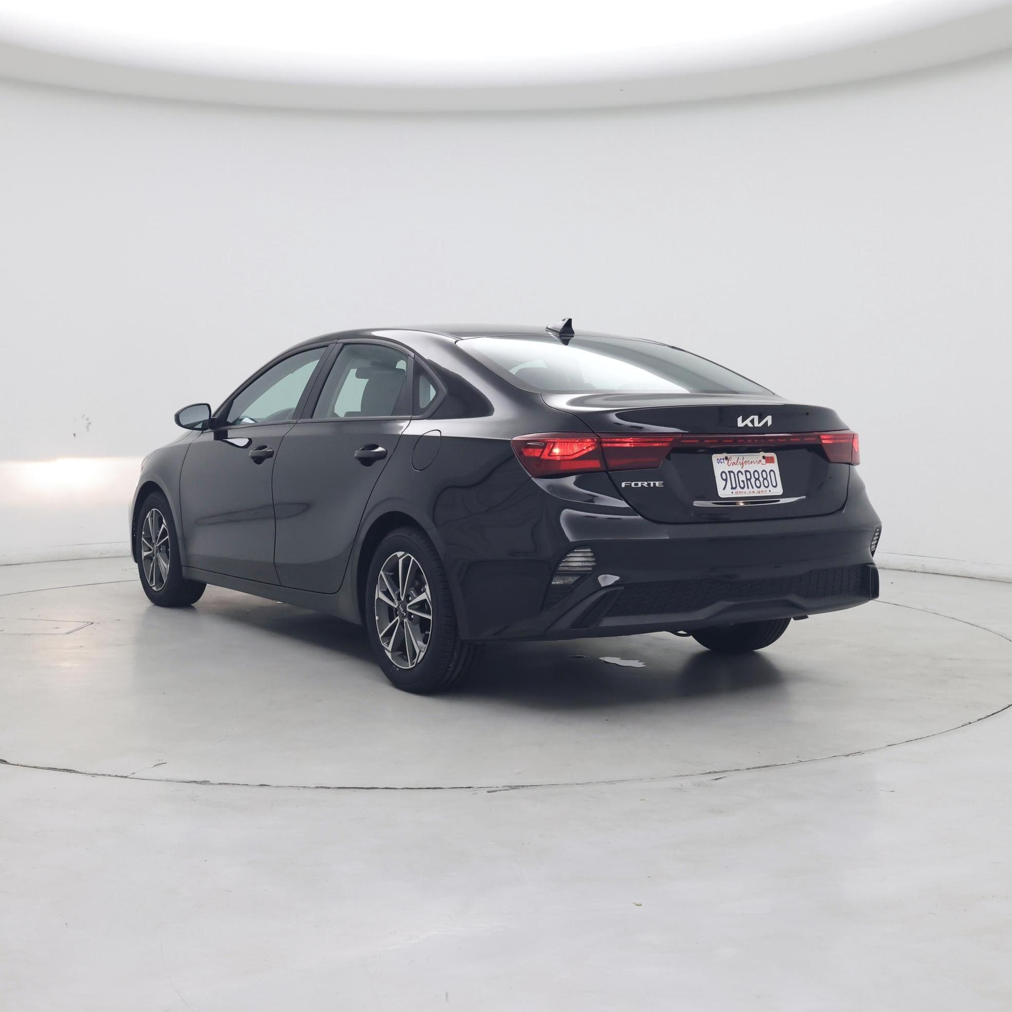 Thumbnail: 2023 Kia Forte - 2