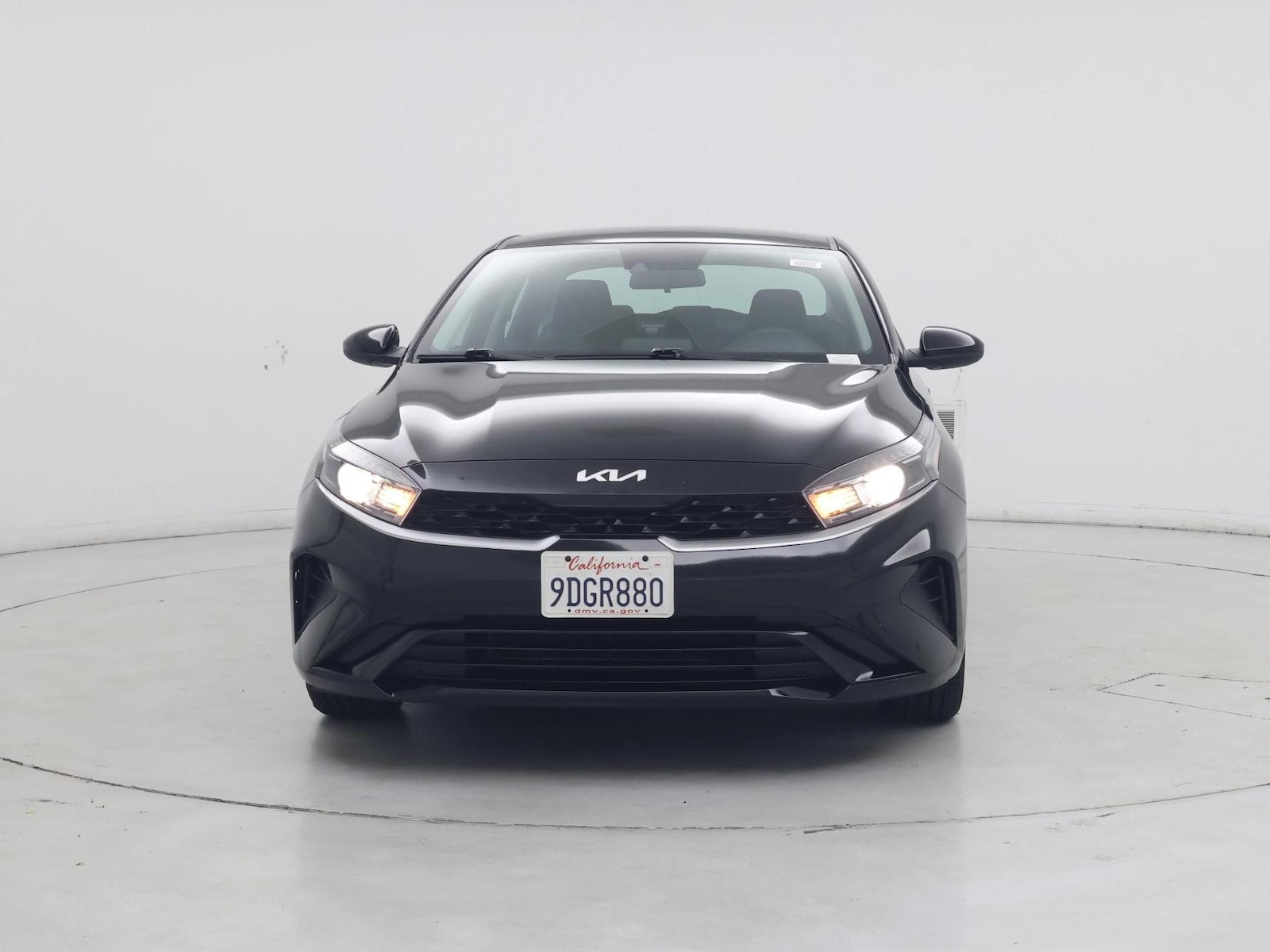 2023 Kia Forte LXS - Photo 6
