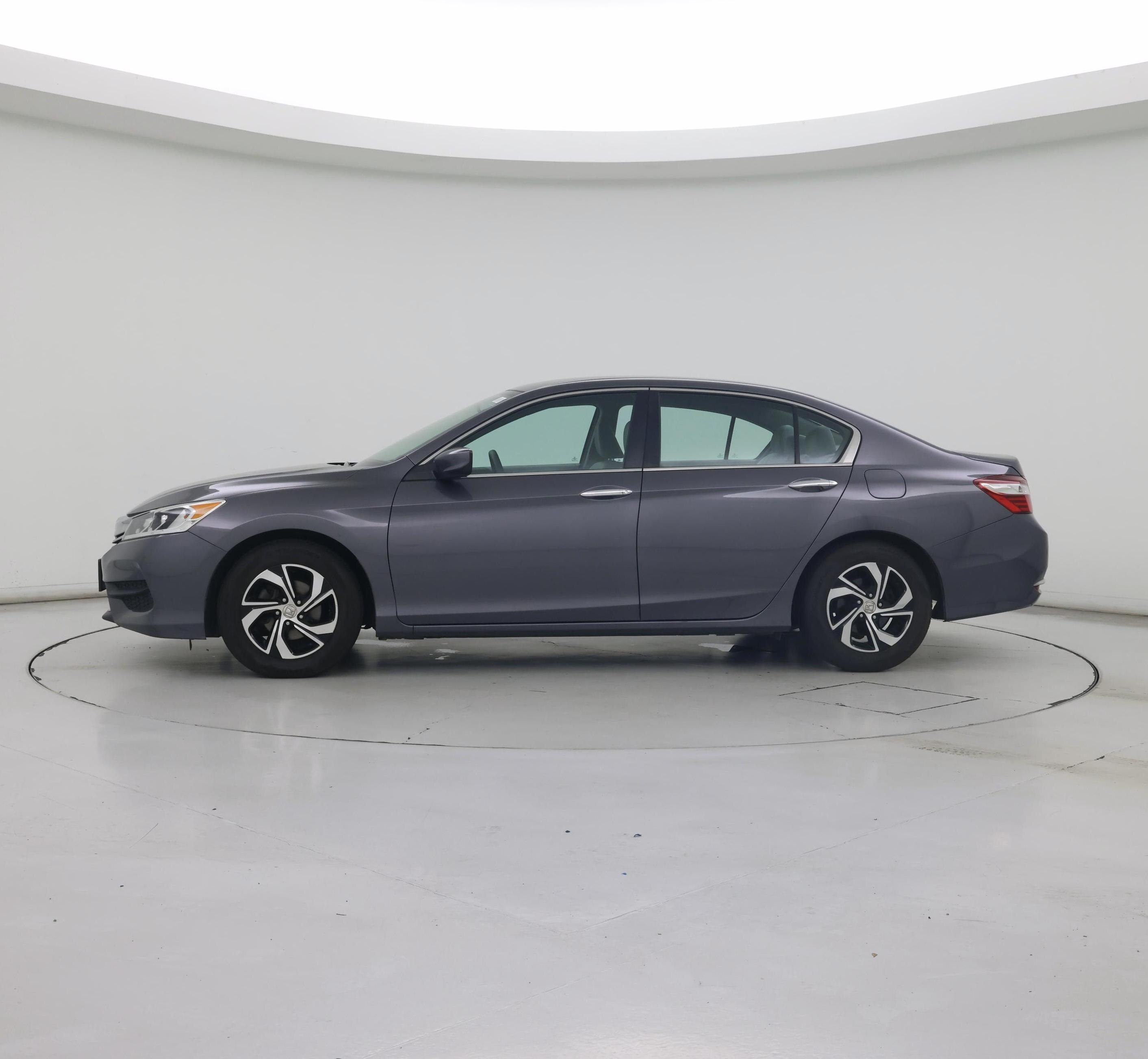 Thumbnail: 2017 Honda Accord - 3