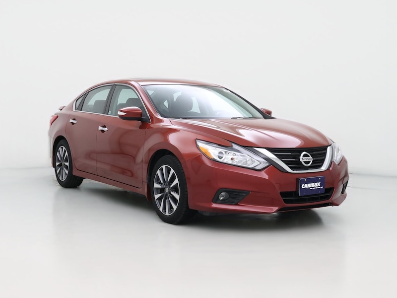 2016 Nissan Altima SV -
                  Portland, OR