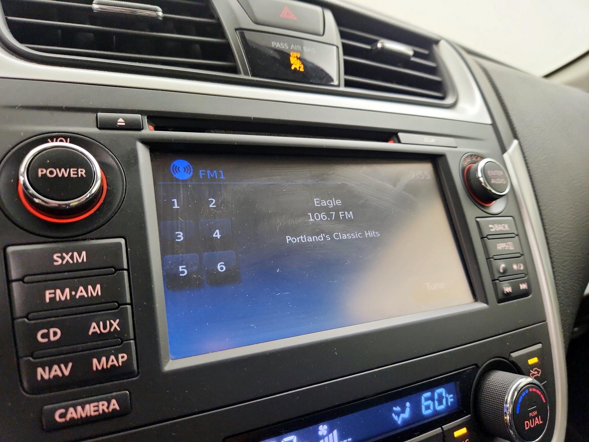 Thumbnail: 2016 Nissan Altima - 16
