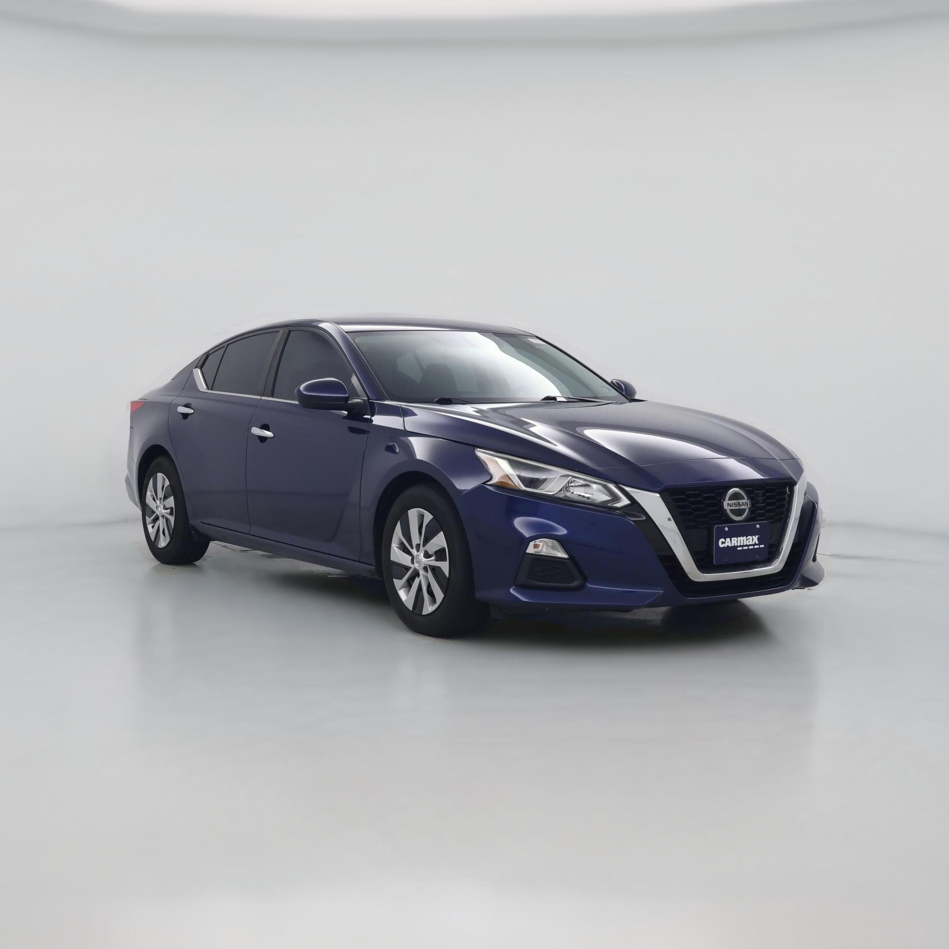 Thumbnail: 2020 Nissan Altima - 1