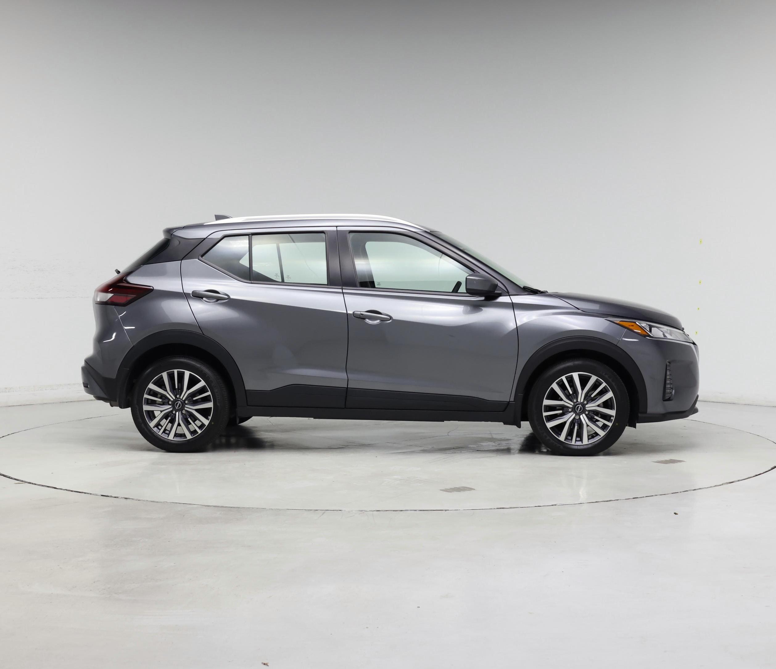 Thumbnail: 2023 Nissan Kicks - 7