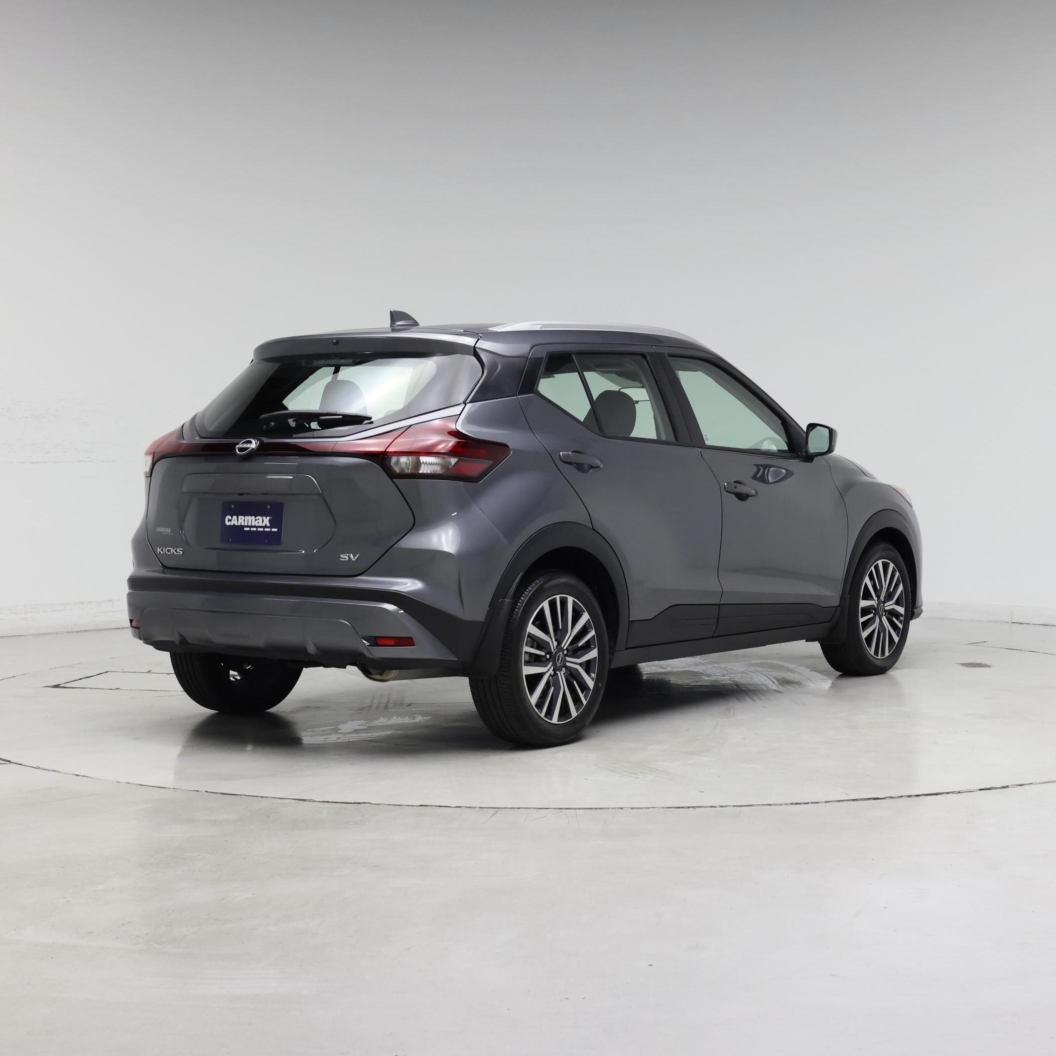 Thumbnail: 2023 Nissan Kicks - 8