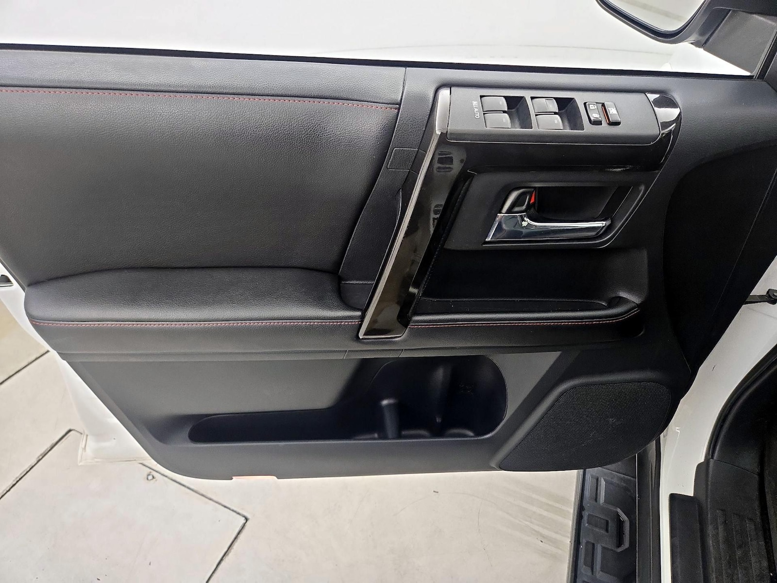 2015 Toyota 4Runner Trail Premium - Photo 13